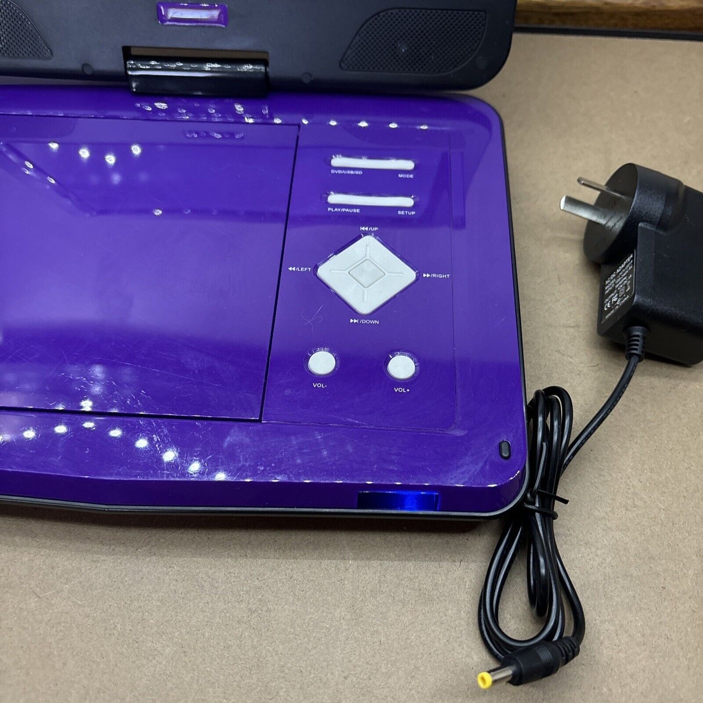 Target 10.1" Portable DVD Player PDVD-1003 Region 4