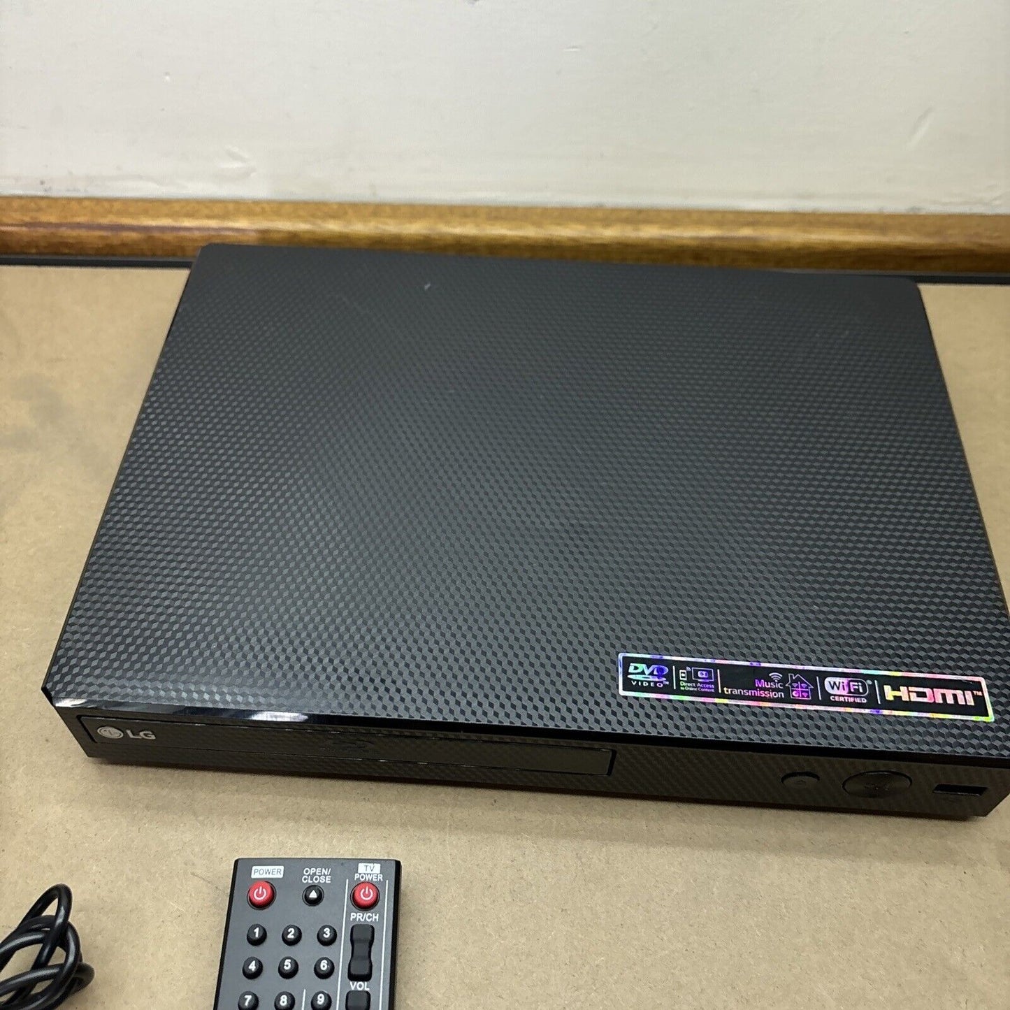 LG Blu-ray DVD with Wifi Network Player Region 4 & B BP350