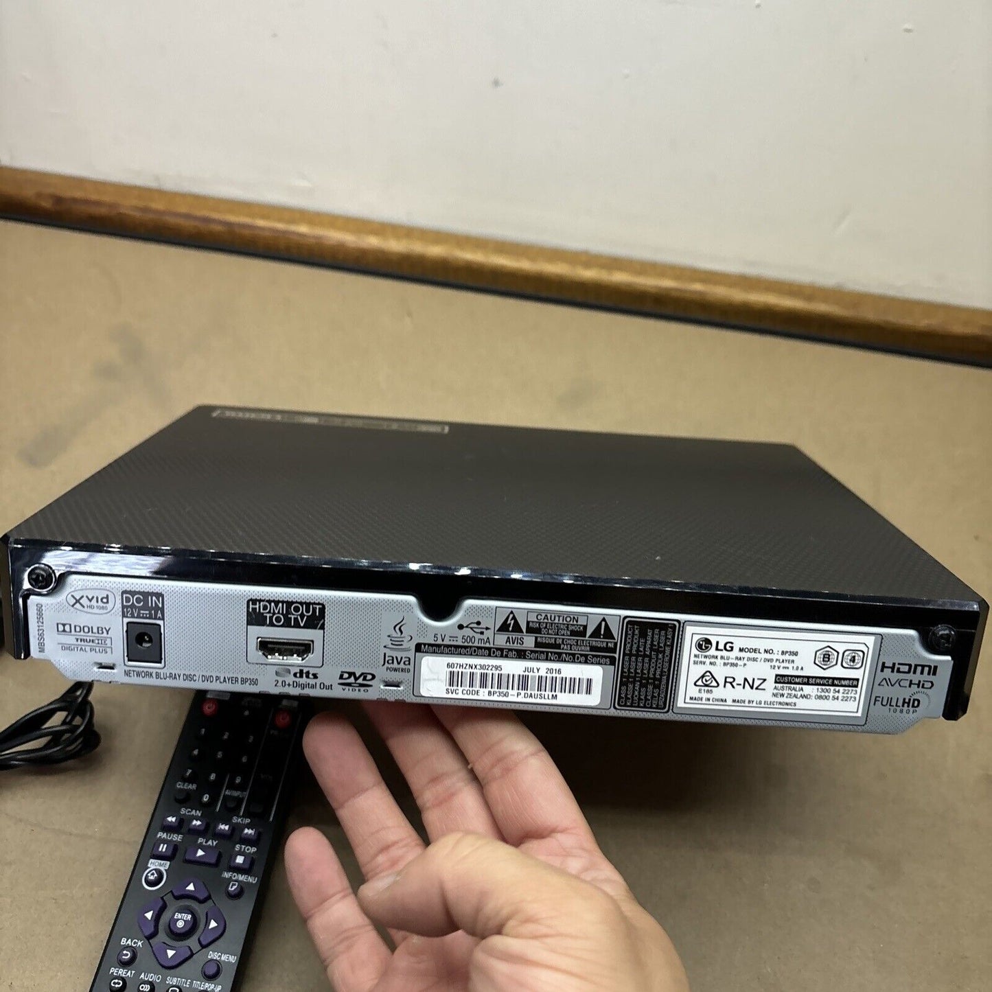 LG Blu-ray DVD with Wifi Network Player Region 4 & B BP350