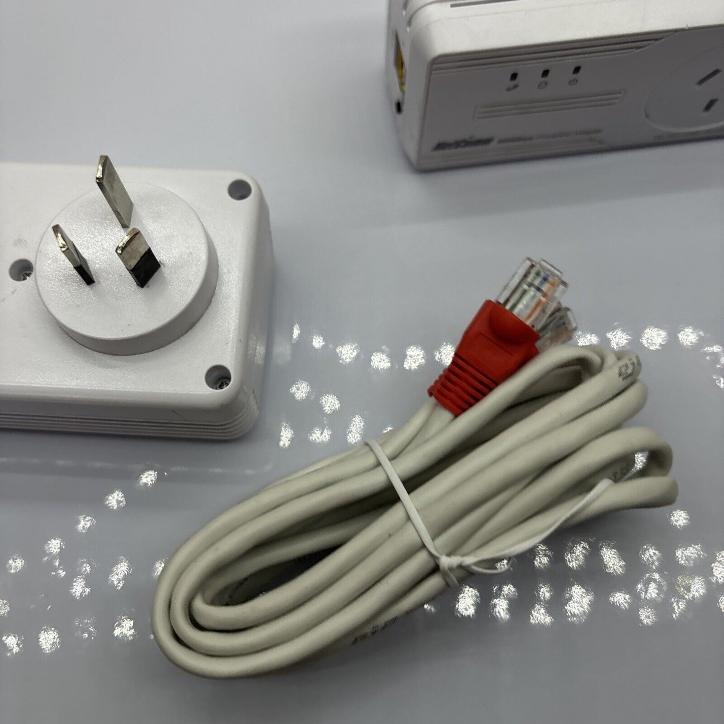 Netcomm NP504 500Mbps Powerline Adapters with AC Pass-through