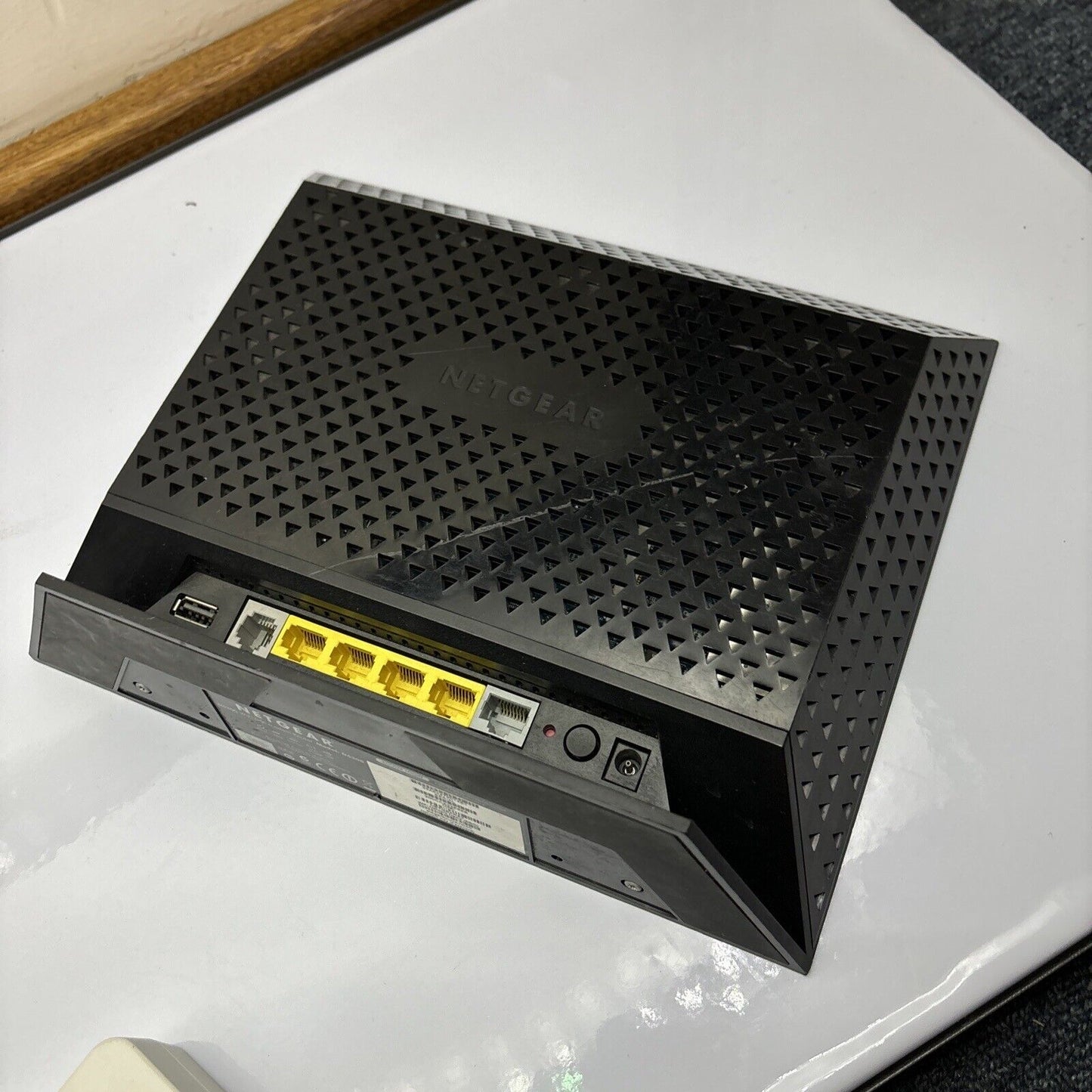 Netgear D6300 Wifi DSL Modem Wireless Router ADSL2+ NBN Compatible