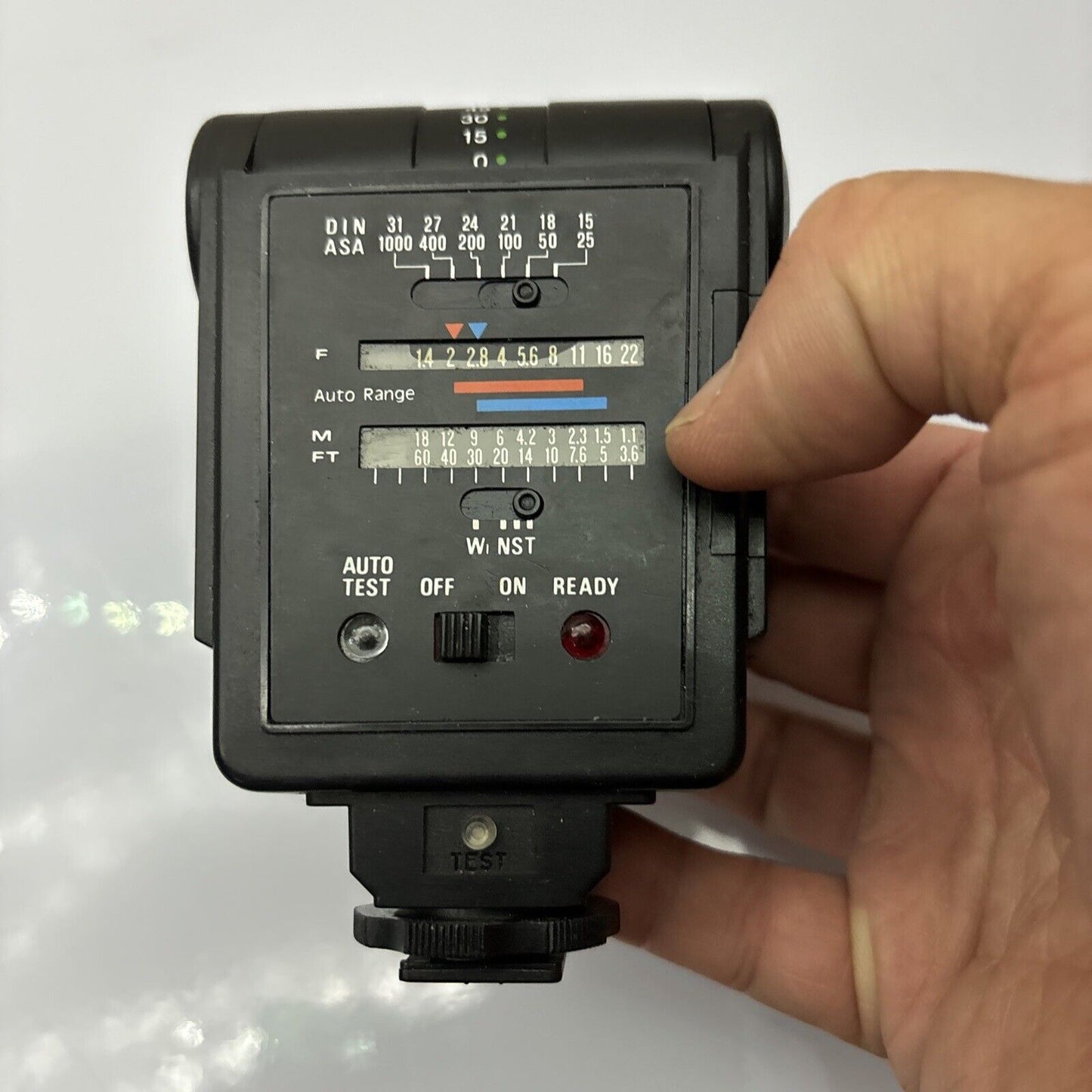 Achiever Camera Flash TZ 250 Shoe Mount *Not Working - For Parts Only*