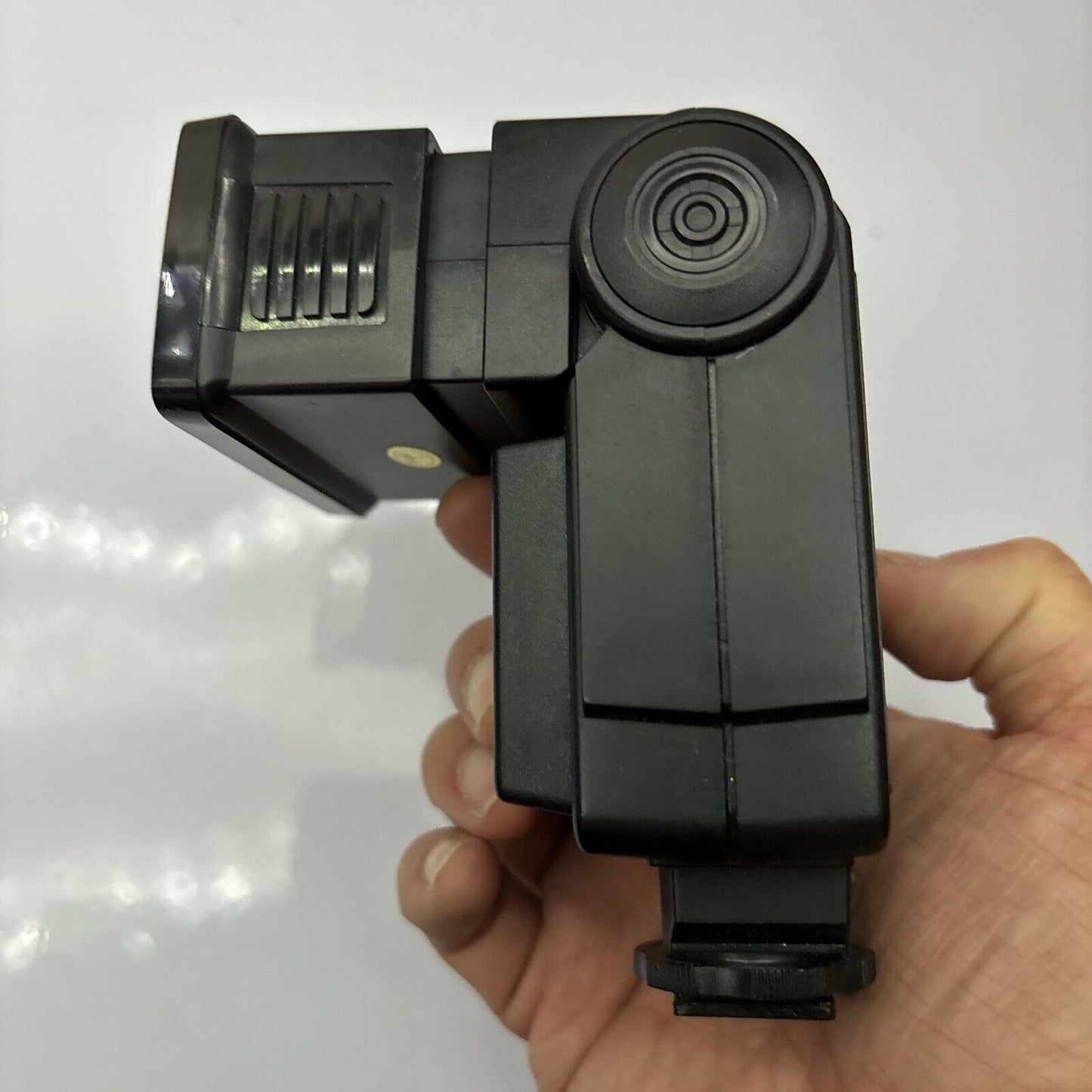 Achiever Camera Flash TZ 250 Shoe Mount *Not Working - For Parts Only*