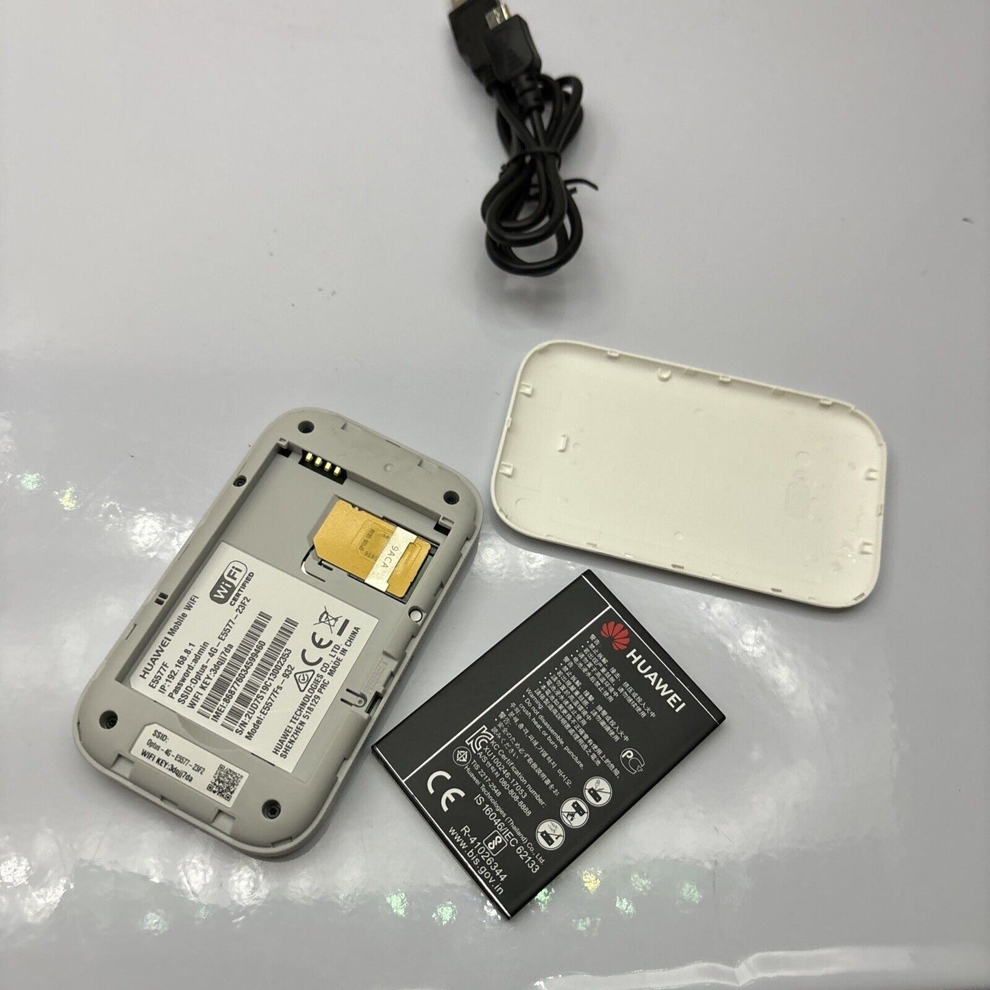 Optus Huawei 4G Mobile Wifi Modem E5577Fs-932 *Optus Locked*