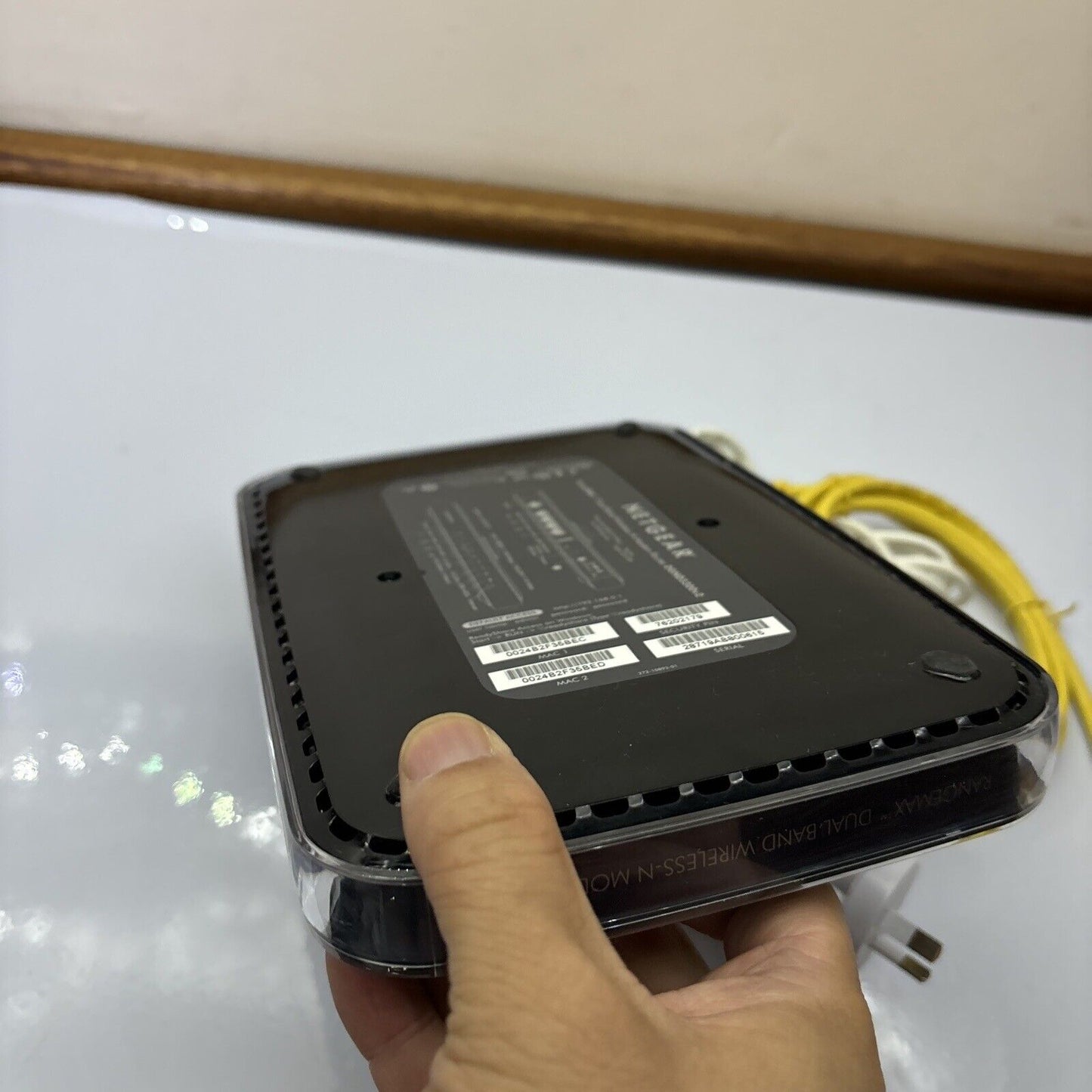 Netgear Rangemax Dual Band Wireless-N Modem Router DGND3300v2 NBN Compatible