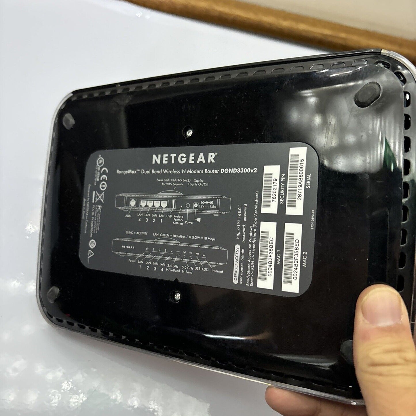 Netgear Rangemax Dual Band Wireless-N Modem Router DGND3300v2 NBN Compatible