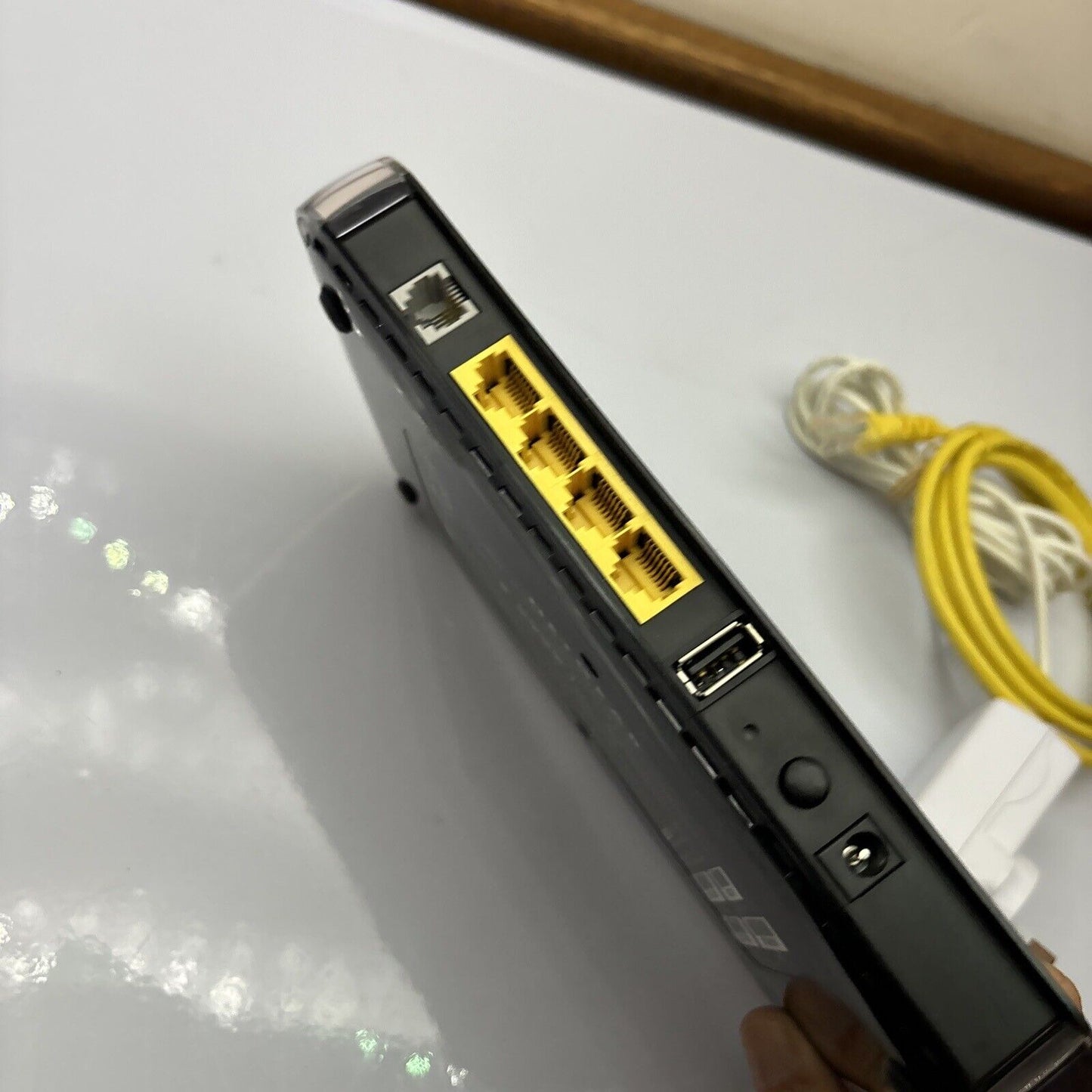 Netgear Rangemax Dual Band Wireless-N Modem Router DGND3300v2 NBN Compatible