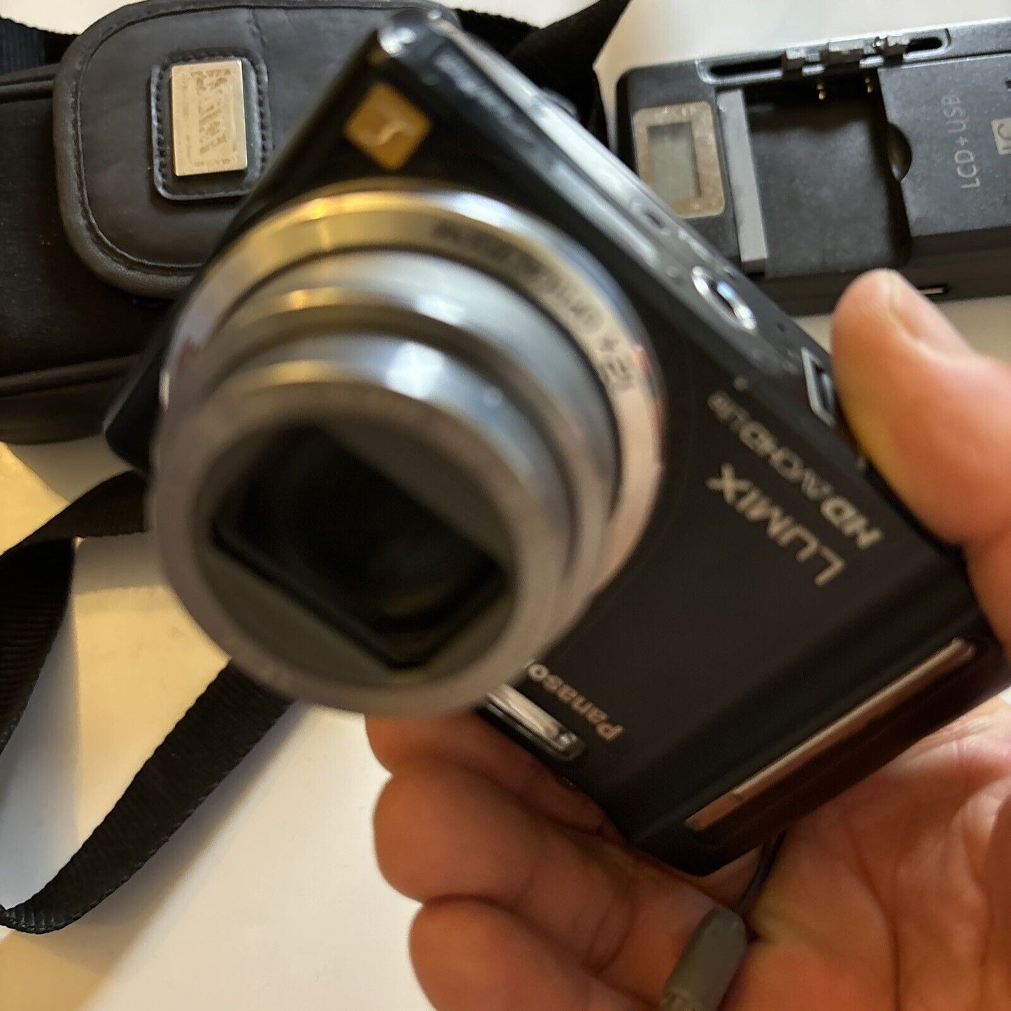 Panasonic Lumix DMC-ZS7 HD AVCHD Lite Digital Camera GPS 14.1MP