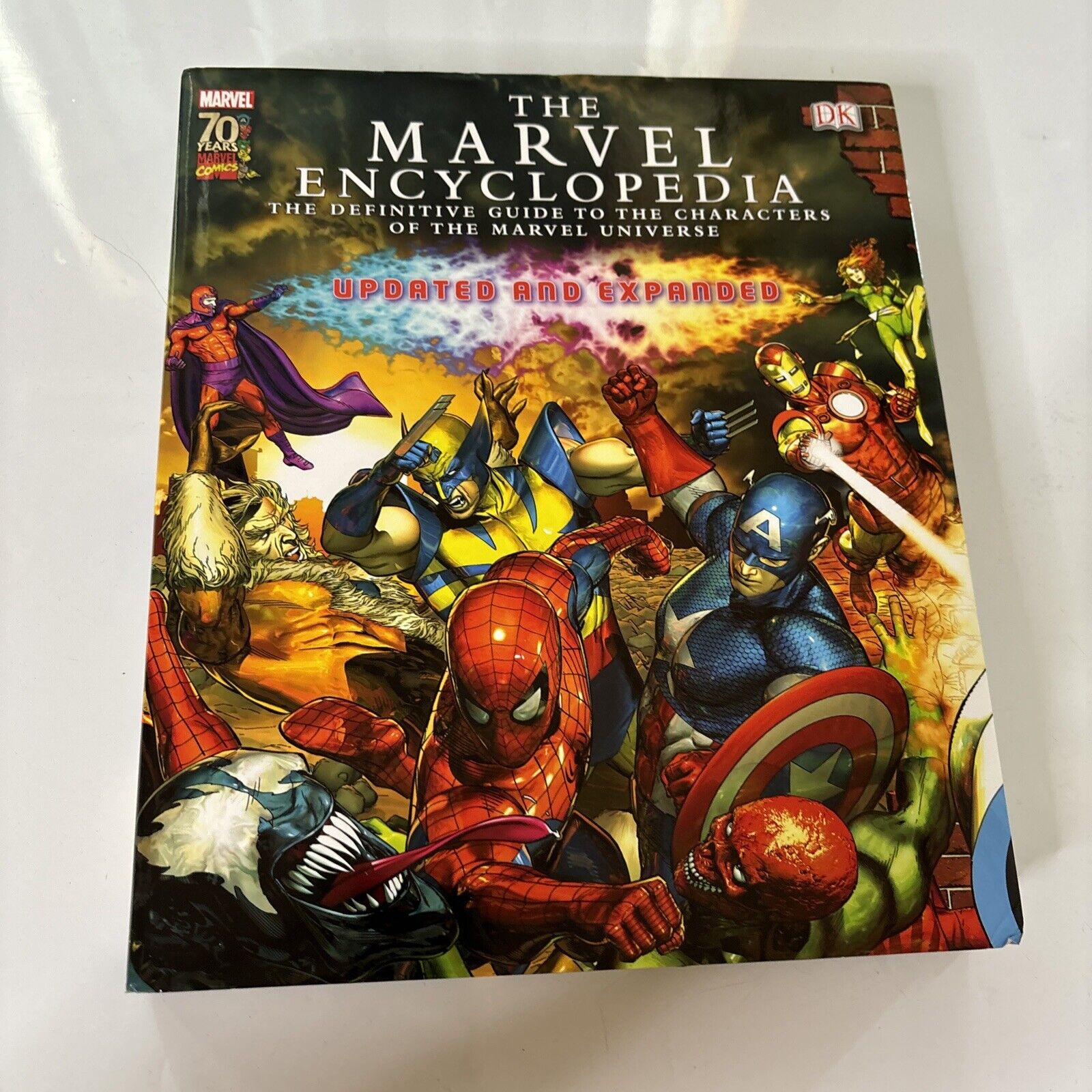 Marvel Encyclopedia - The Definitive Guide To The Characters 