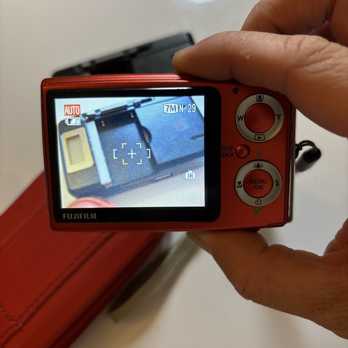 Fujifilm Finepix Z10fd Digital Camera 7.2MP Red With Lowepro Case CCD Sensor