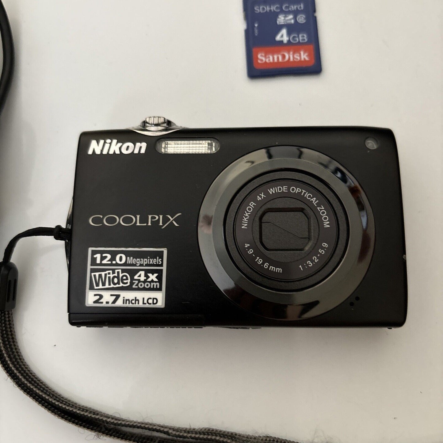 Nikon Coolpix S3000 Digital Camera 12MP With 4gb SD Card