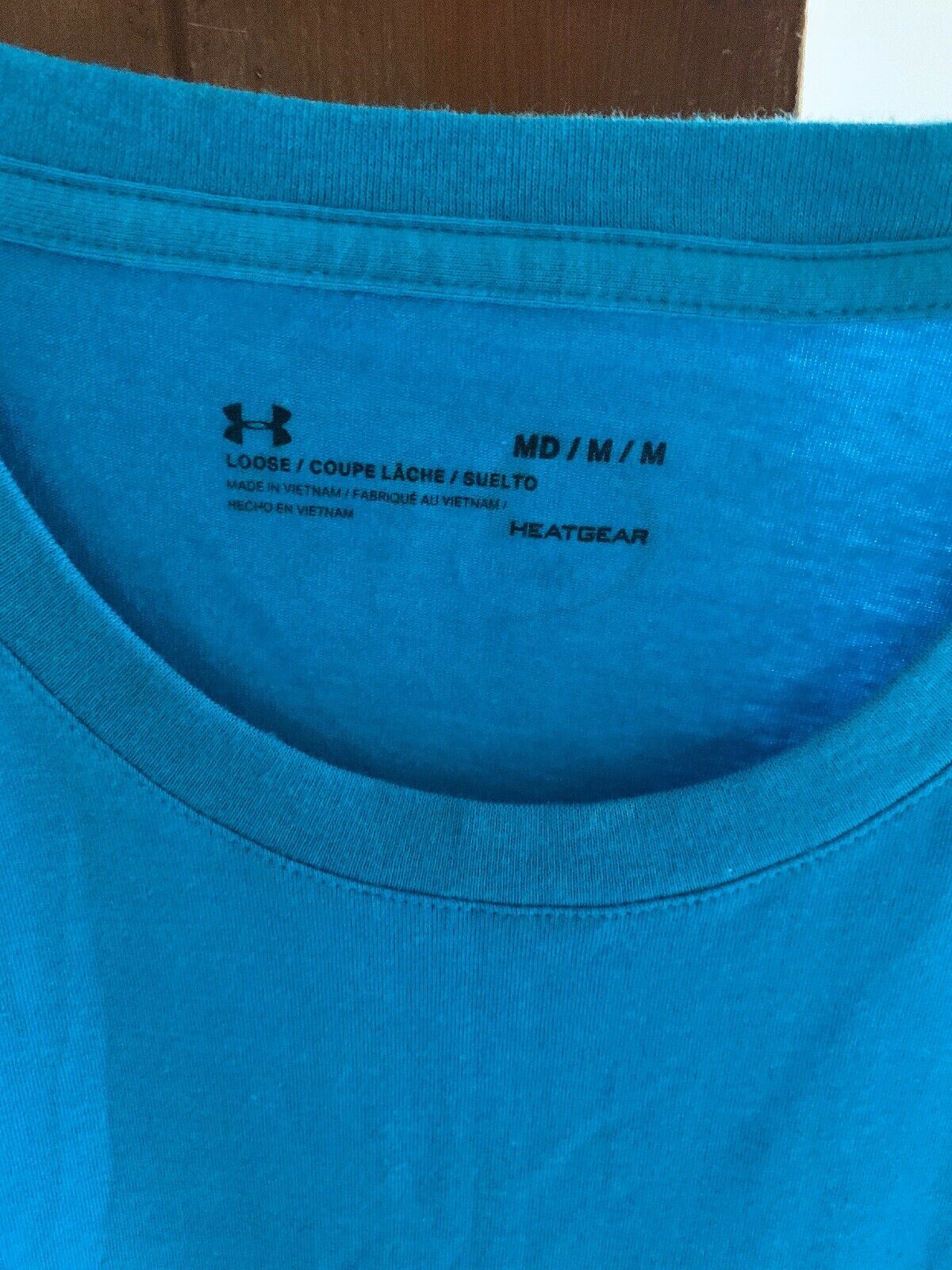 Under Armour HeatGear Medium Blue Shirt