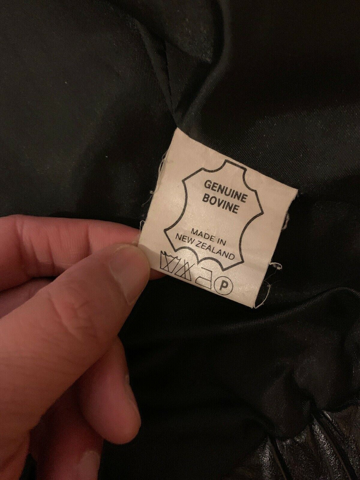 Genuine Roger David Black Leather Jacket Size 40 Made in New Zealand