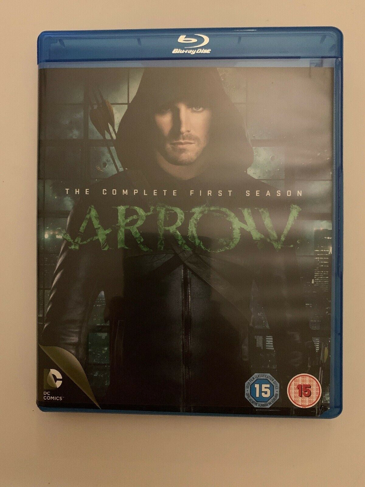 Arrow : Season 1 (Blu-Ray , 2013, 4-Disc Set) Region B