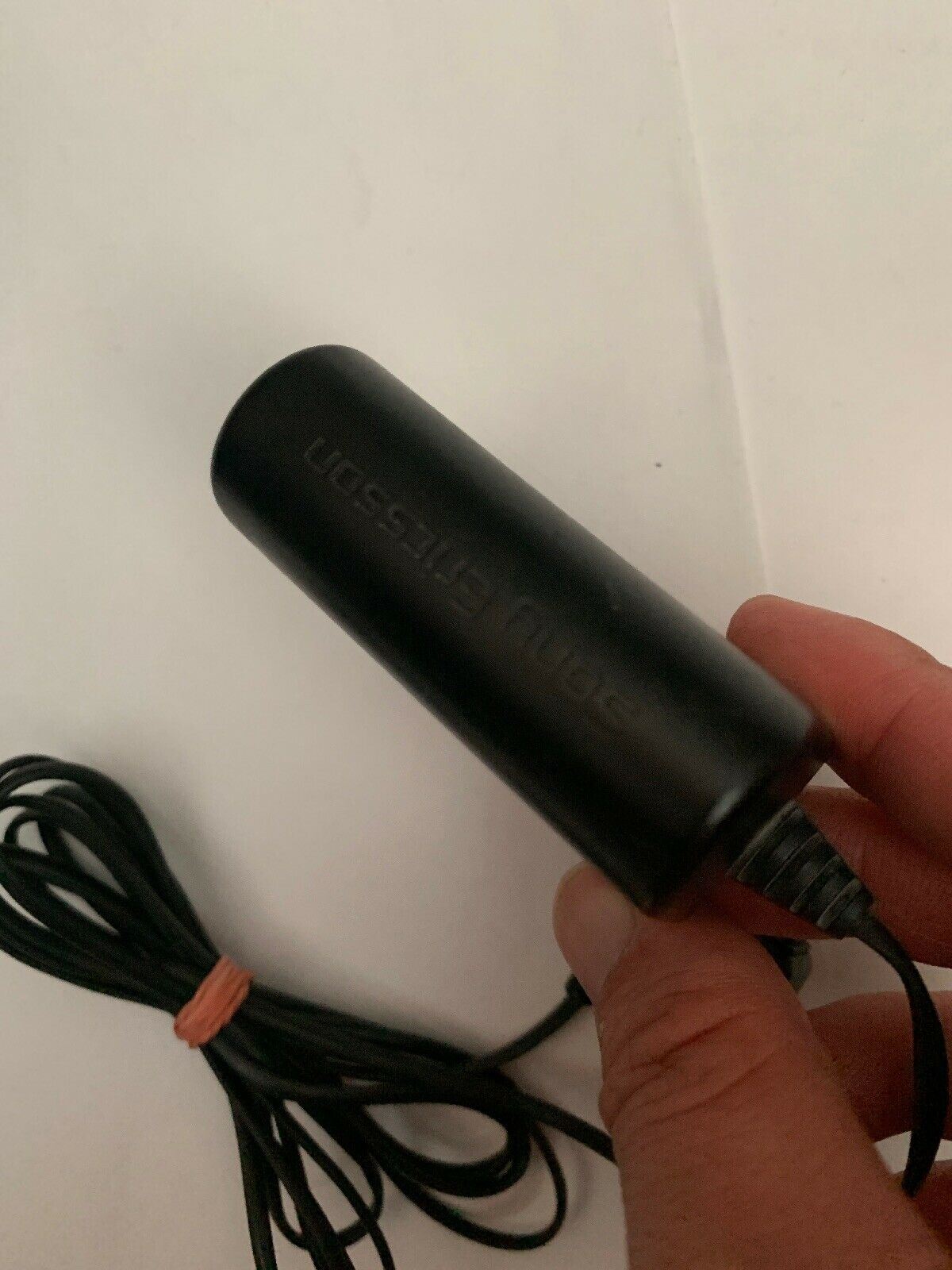 Genuine Sony Ericsson Charger AC Adapter CST-75 AU Plug