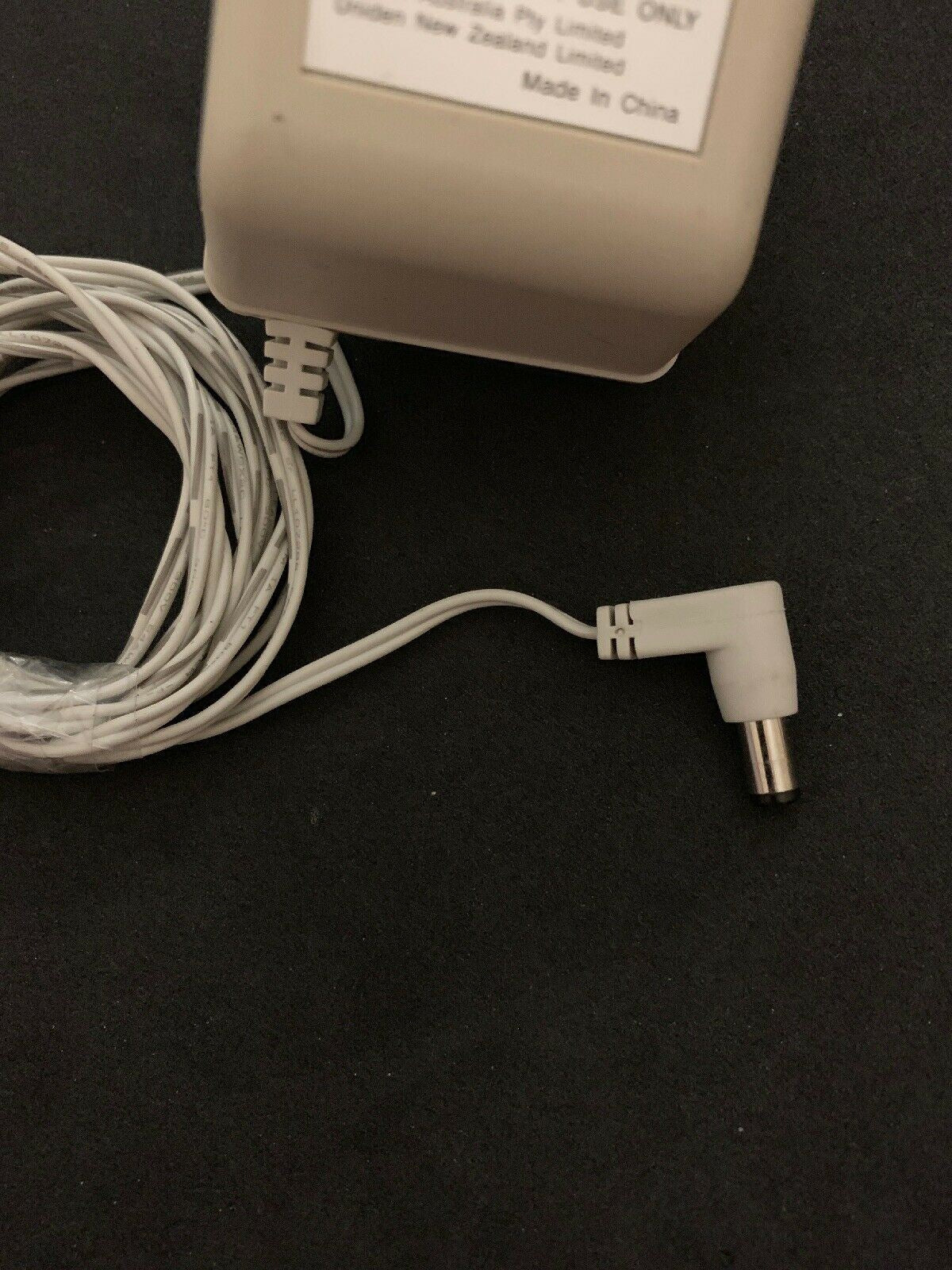 Genuine Uniden LF09500D-415 AC Adaptor 9V 500 mA