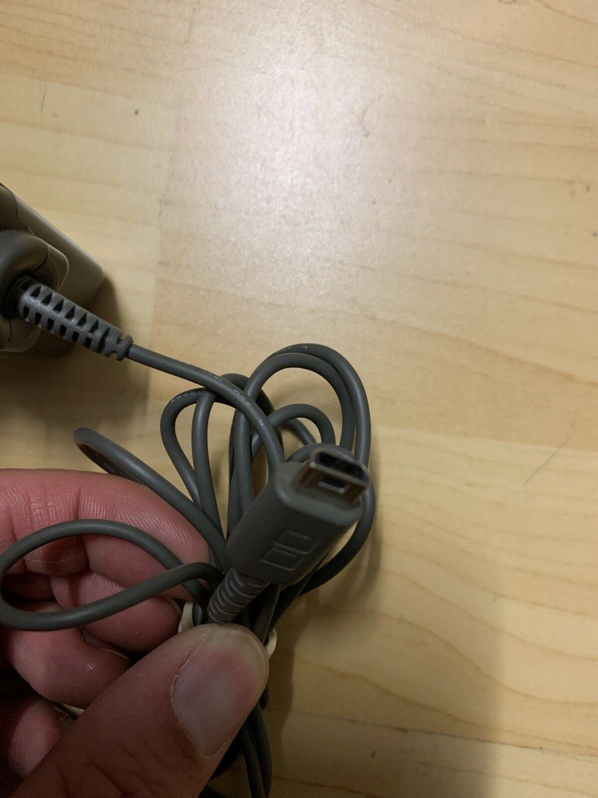 Genuine Nintendo DS Lite AC Adapter Model USG-002(AUS) Charger Official Nintendo