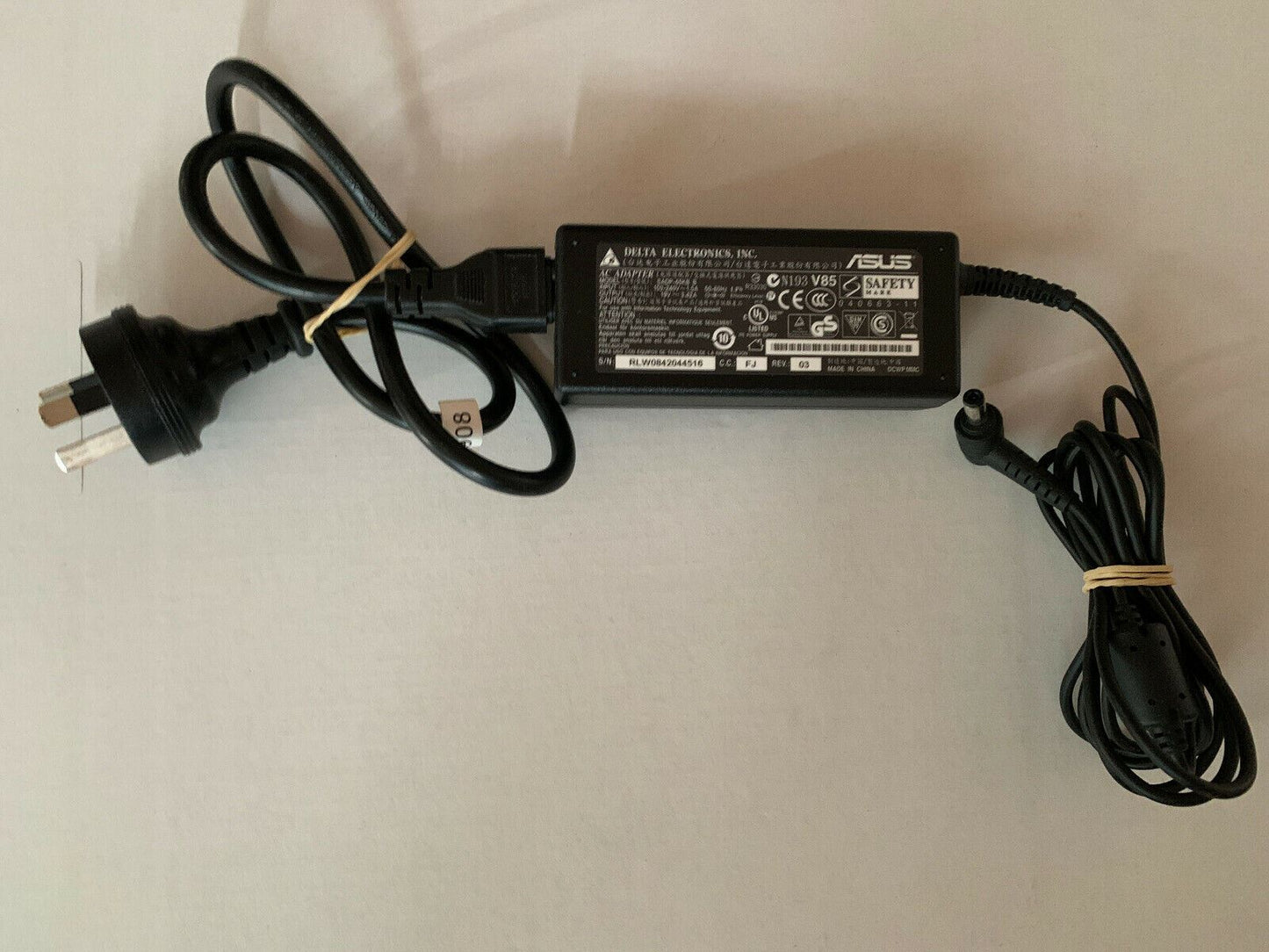 Genuine ASUS SADP-65KB B AC Adaptor 19v 3.42A