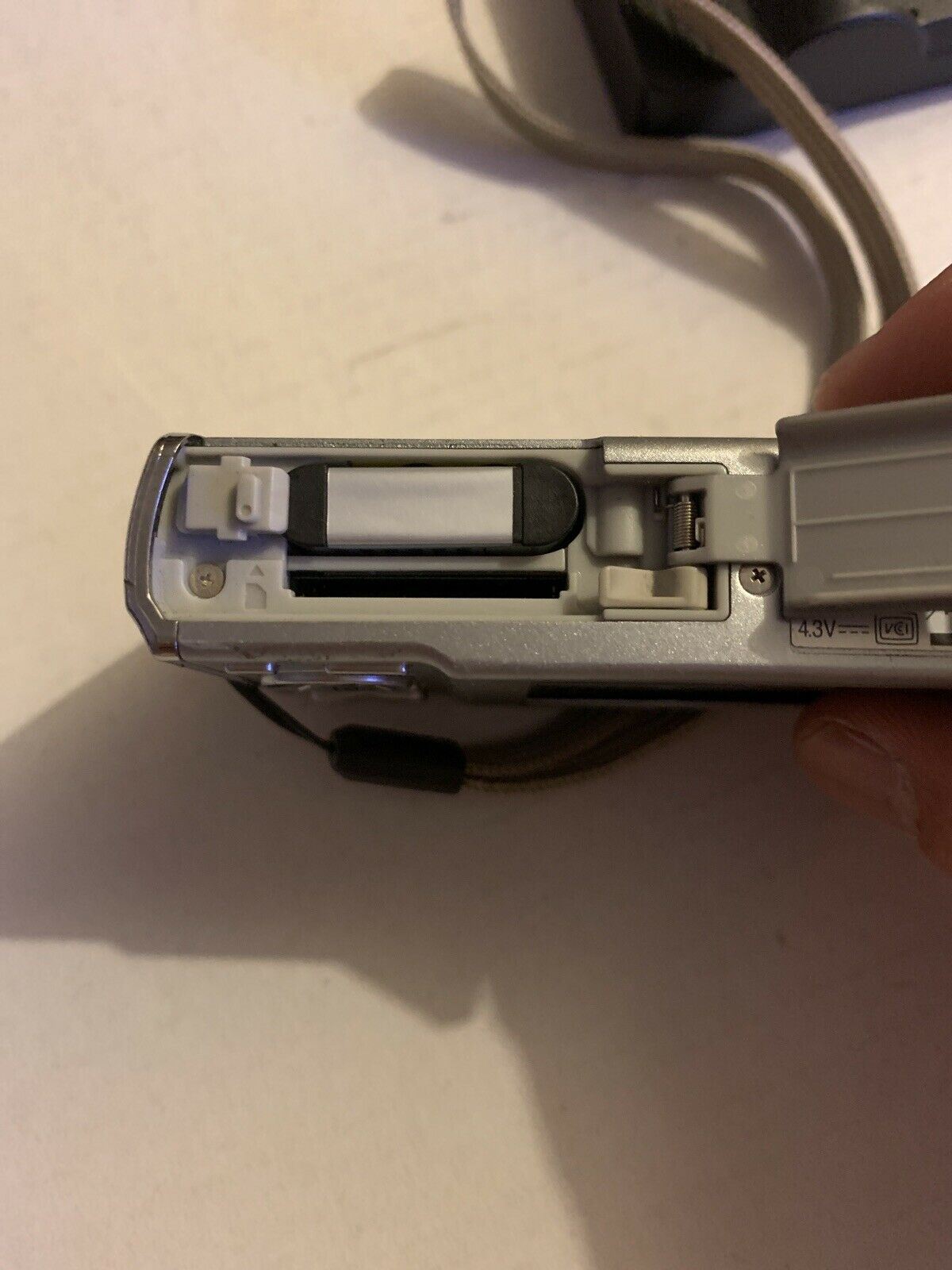 Pentax Optio M50 Digital Camera 8MP With Charger