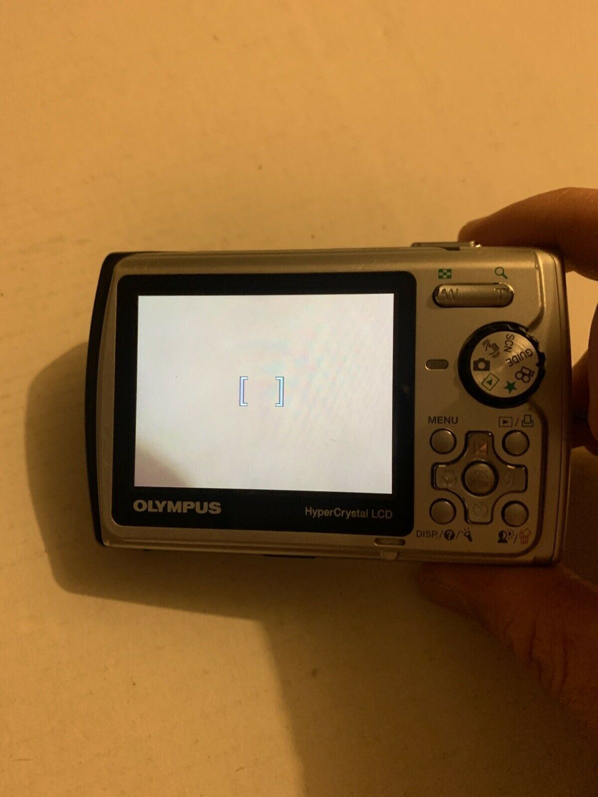 Olympus u790SW Shock & Waterproof Digital Camera 7.1MP With Charger