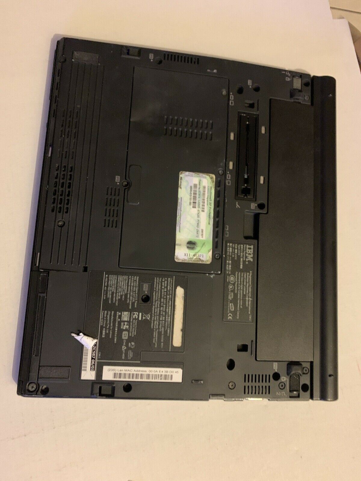 IBM ThinkPad X40 With 40gb HDD 256mb RAM *Not Working For Parts Or Repair Only*