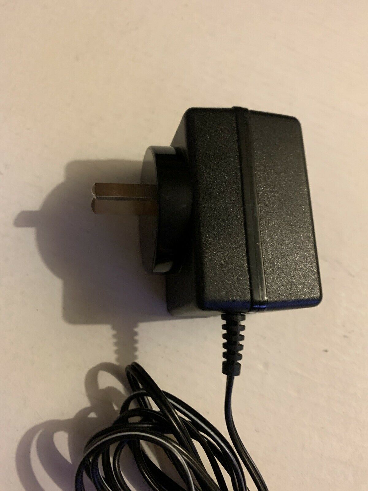 Genuine Philips AY 3170/10 AC adapter 4.5V 300mA.