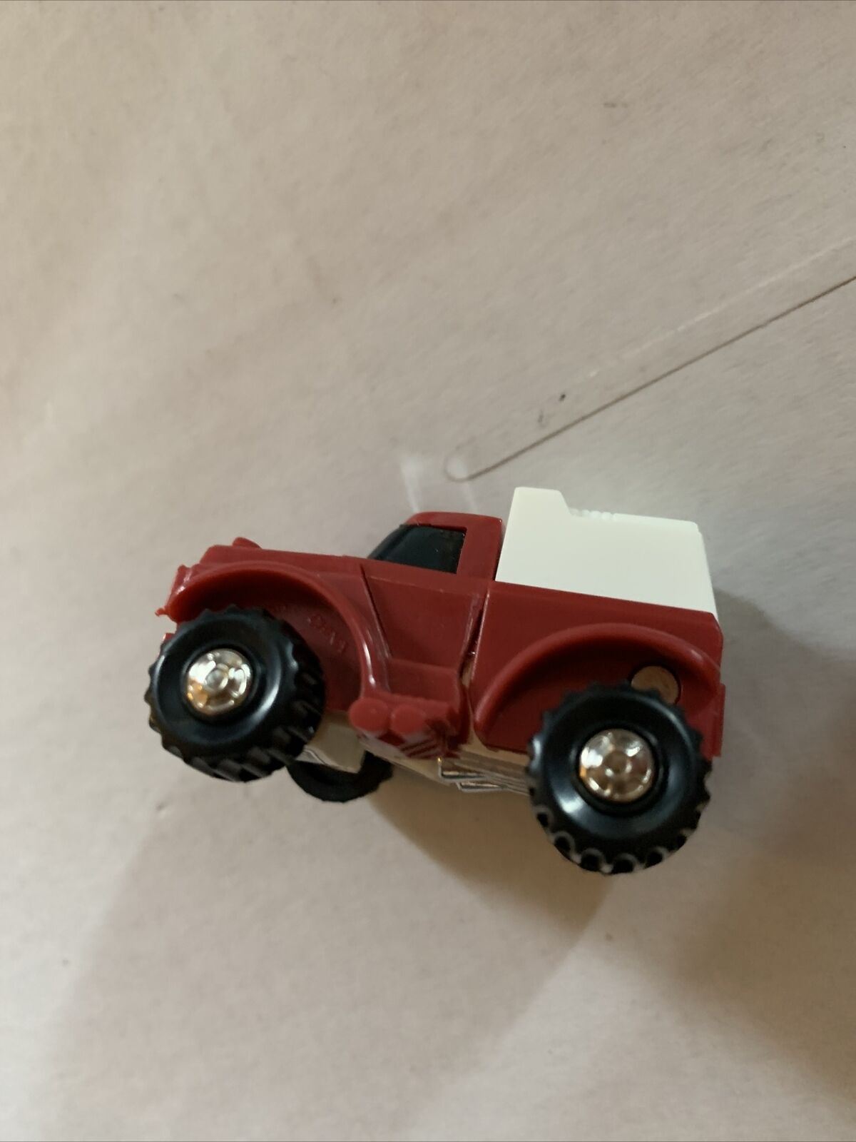Transformers: Vintage G1 Legion Class Autobot Swerve