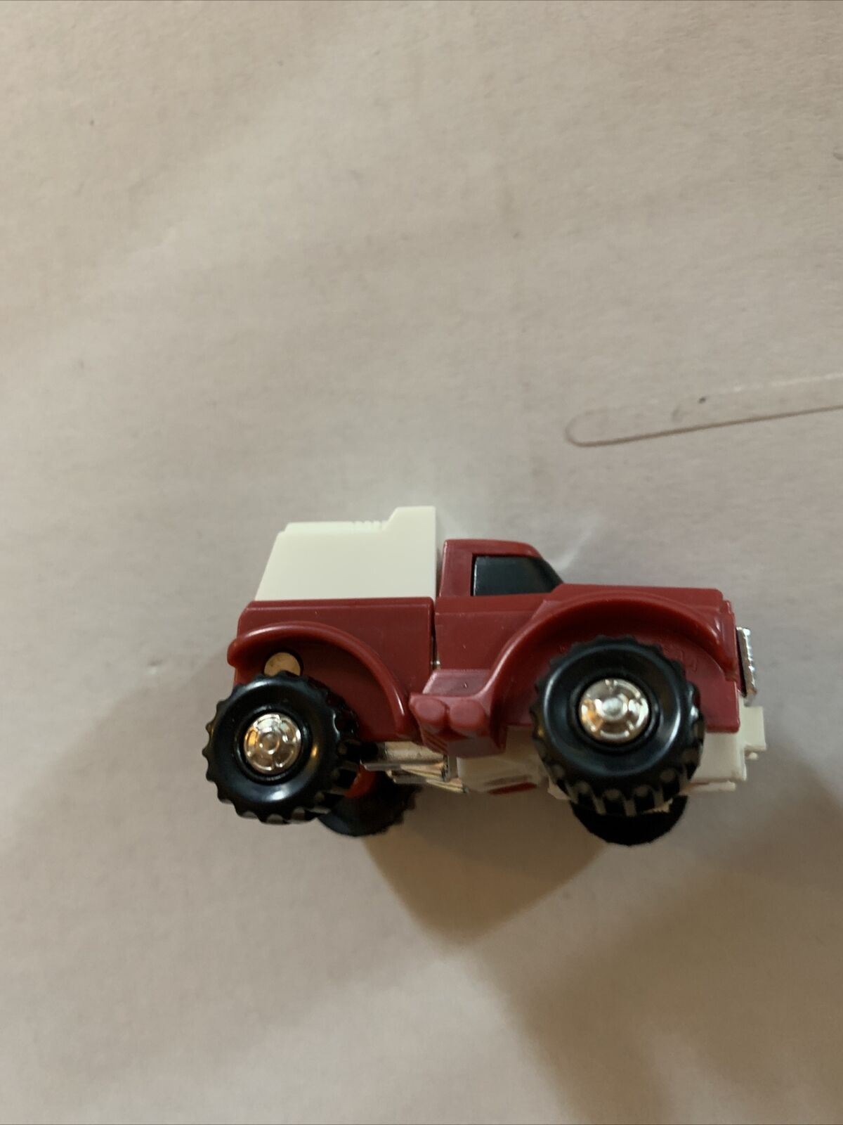 Transformers: Vintage G1 Legion Class Autobot Swerve