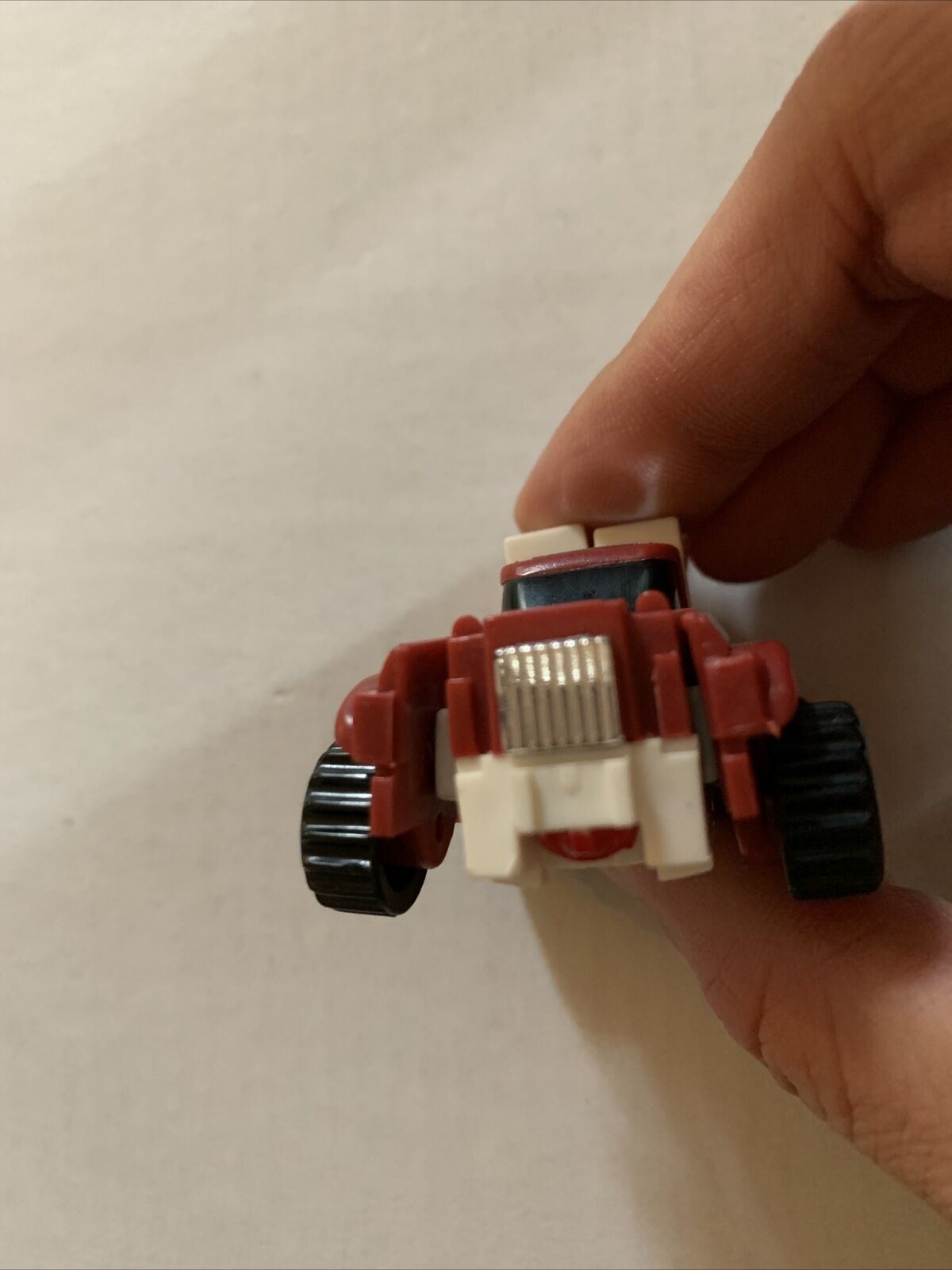 Transformers: Vintage G1 Legion Class Autobot Swerve