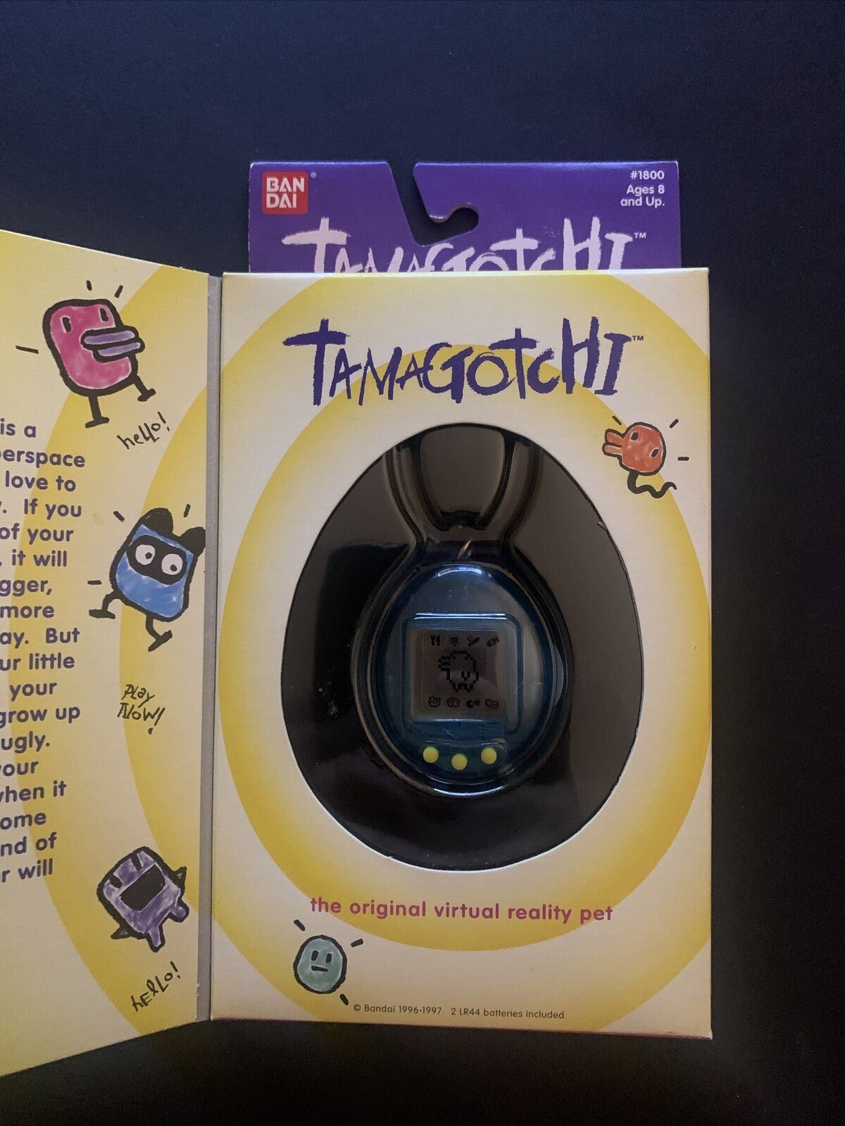 BANDAI The Original Virtual Pet Tamagotchi 1996-1997 **RARE!!** Vintage Design