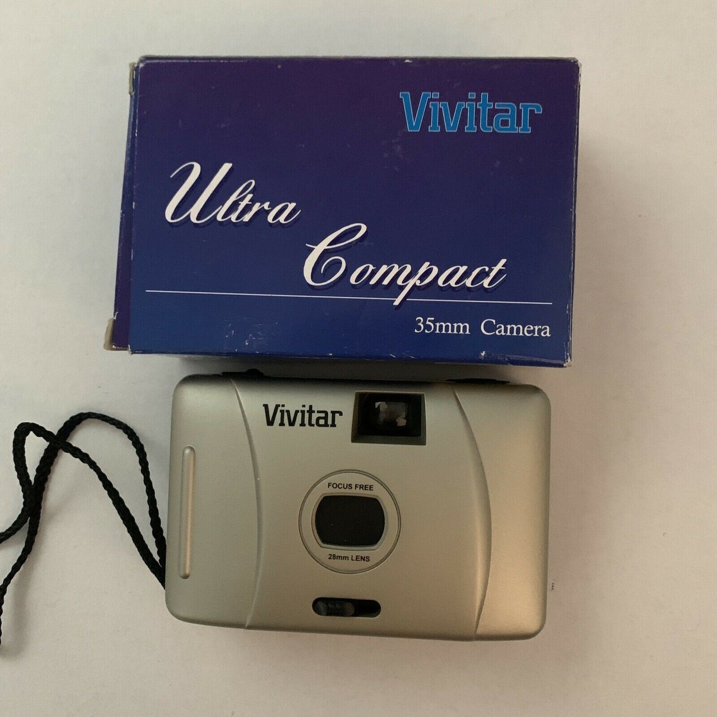 Vivitar Compact 35 mm Film Camera w/ 33 mm Inbuilt Lens