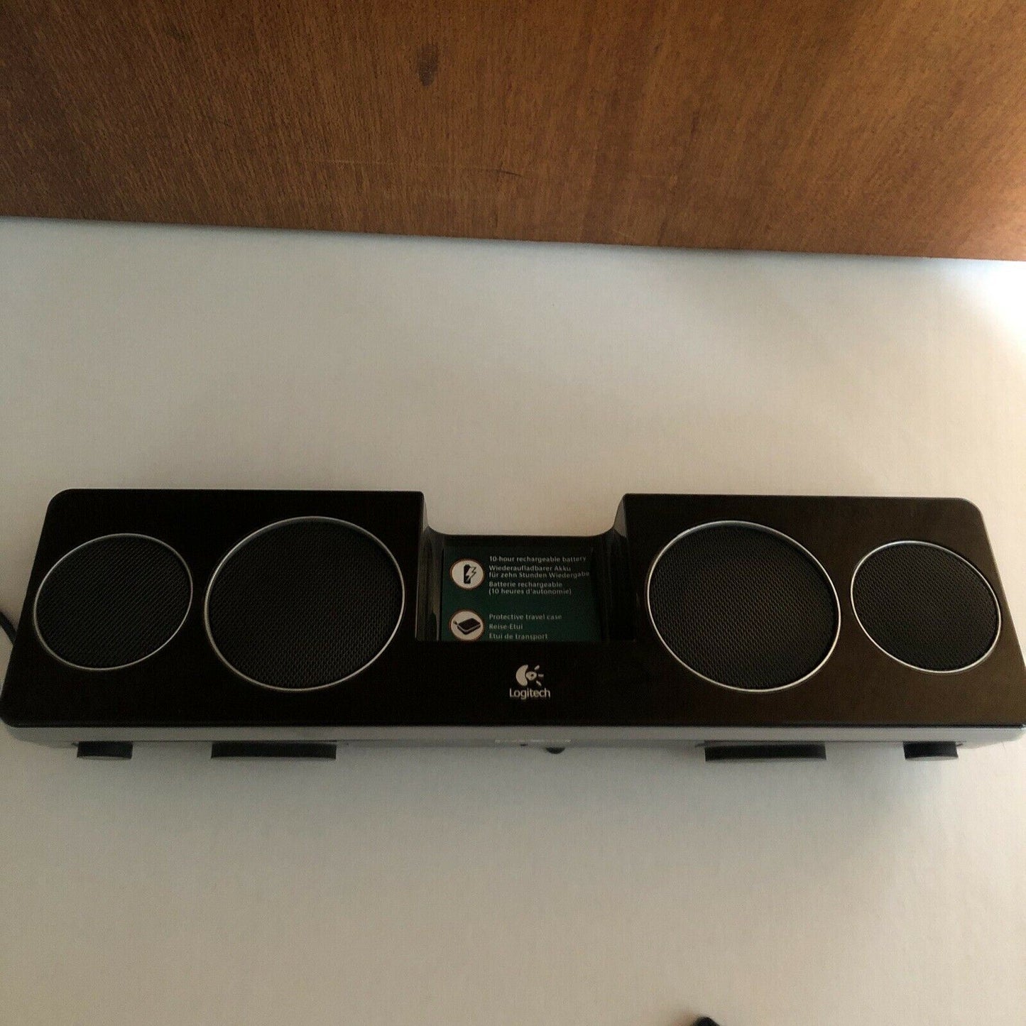 Logitech Pure-Fi Anywhere Portable Speakers S-00001 iPod dock AUX with Remote