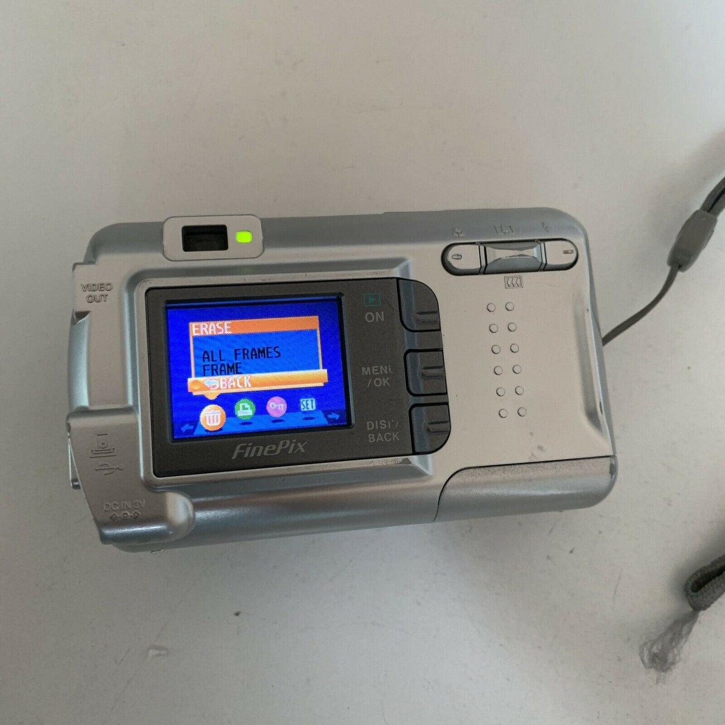 Fujifilm Finepix A340 Digital Camera 4MP 3x Zoom Silver