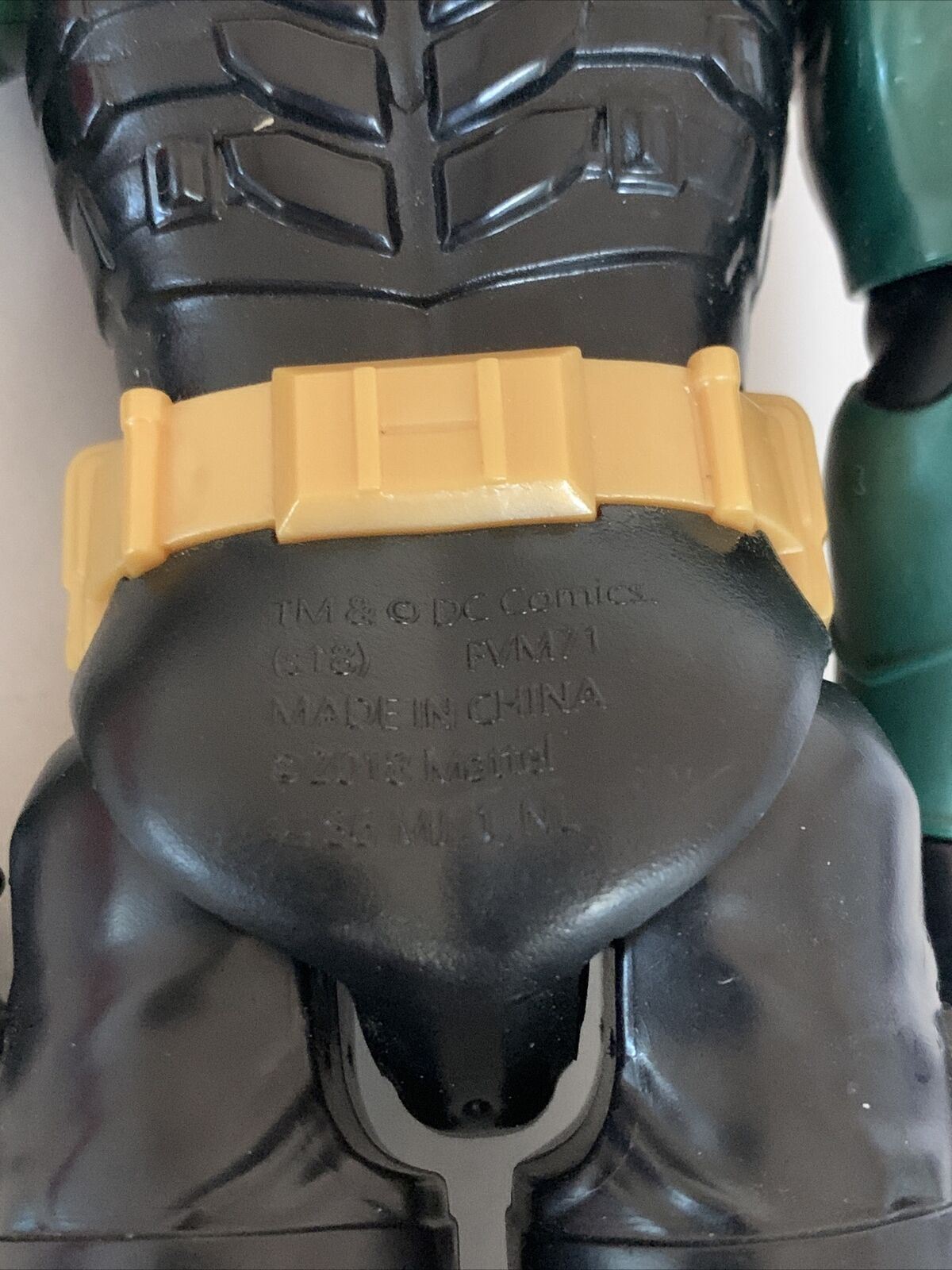 DC Comics Robin 2018 Figurine FYM71 27cm Action Figure