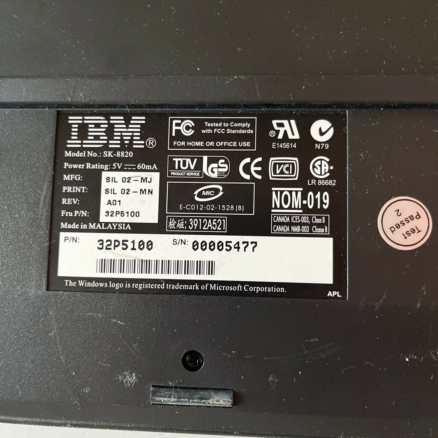 Vintage IBM PS/2 Wired Keyboard Black SK-8820 - Tested & Working