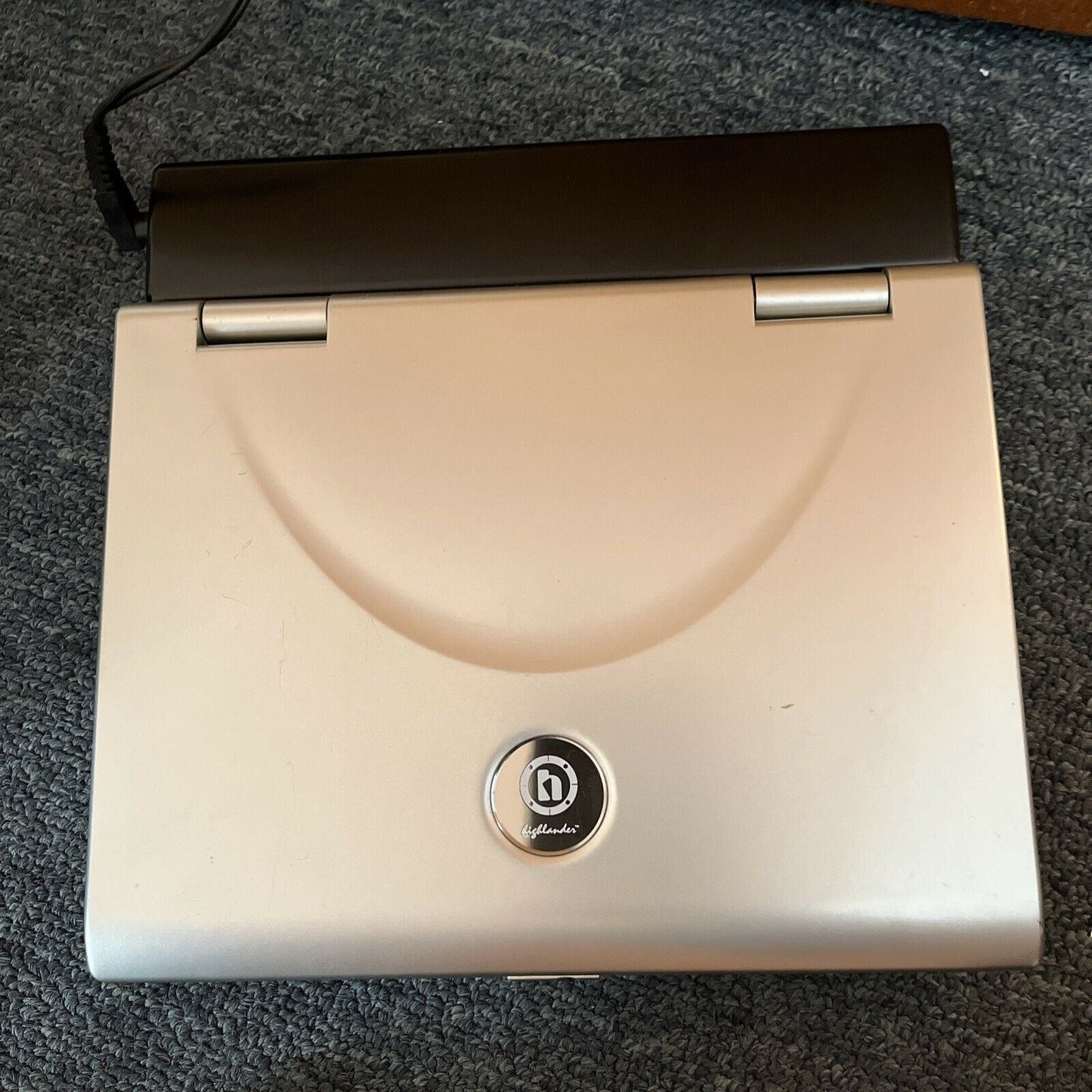 Portable 7-inch DVD Player DVD-300A with carrying case and AC Adapter