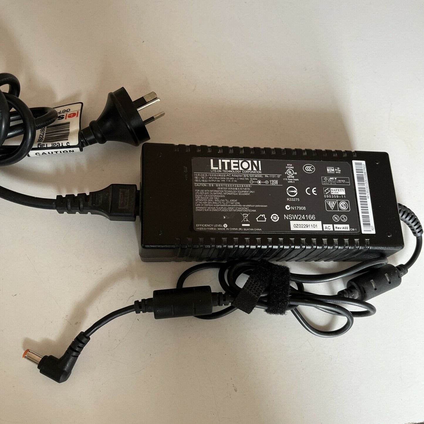 Genuine Liteon PA-1131-07 AC Adapter 19 V 7.1 A Power Supply