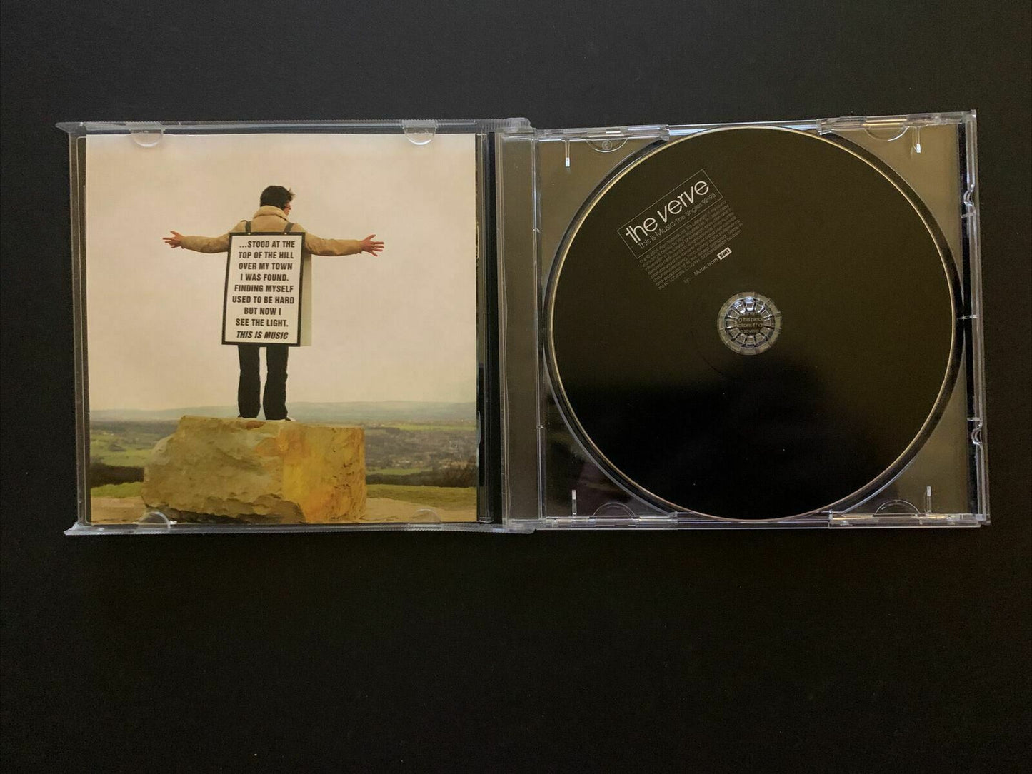 This Is Music: The Singles 92-98 by The Verve (CD, Nov-2004, Virgin)