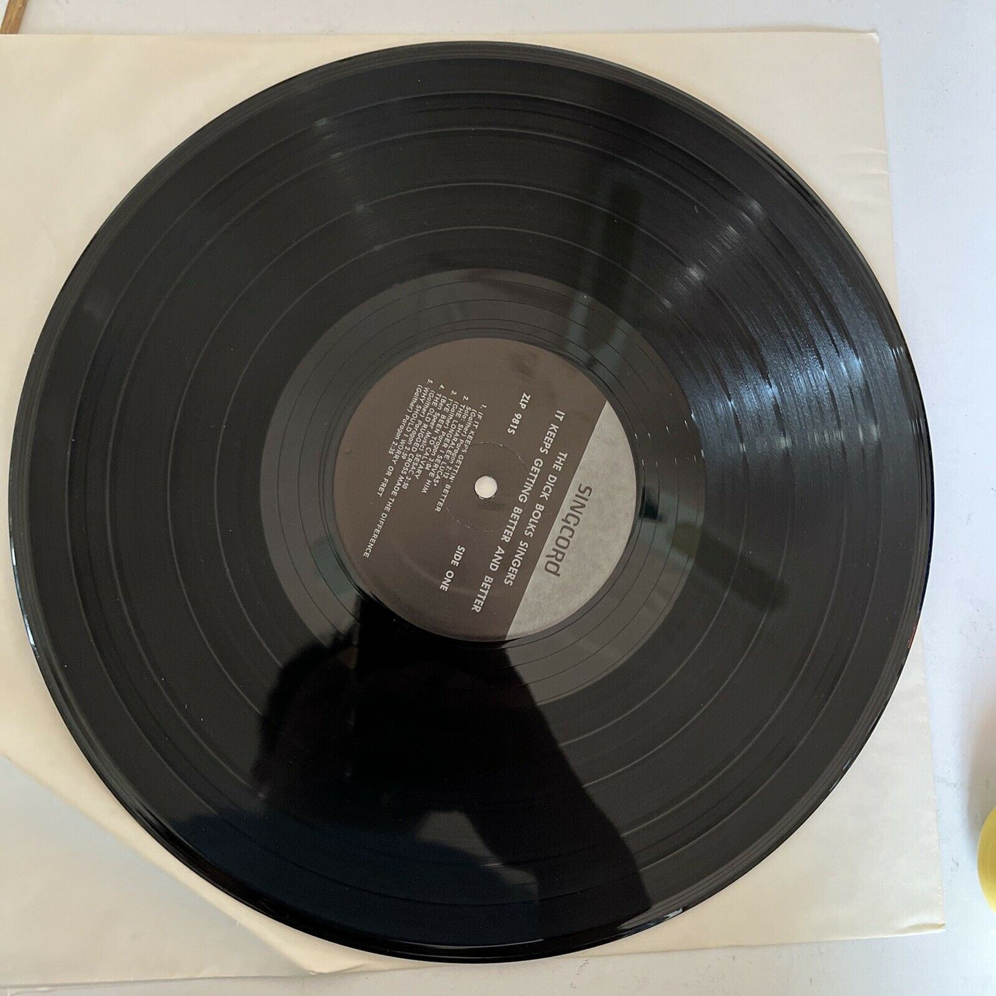 The Dick Bolks Singers – It Keeps Getting Better And Better Vinyl Record 1976