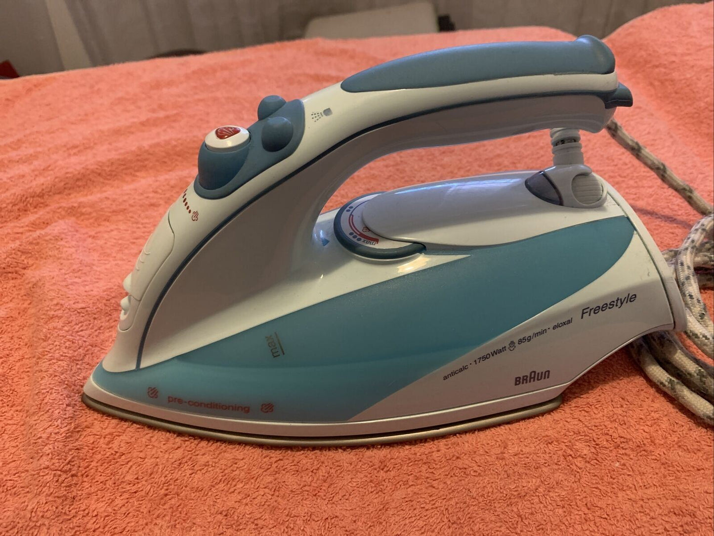 Braun Freestyle Pro Steam Iron
