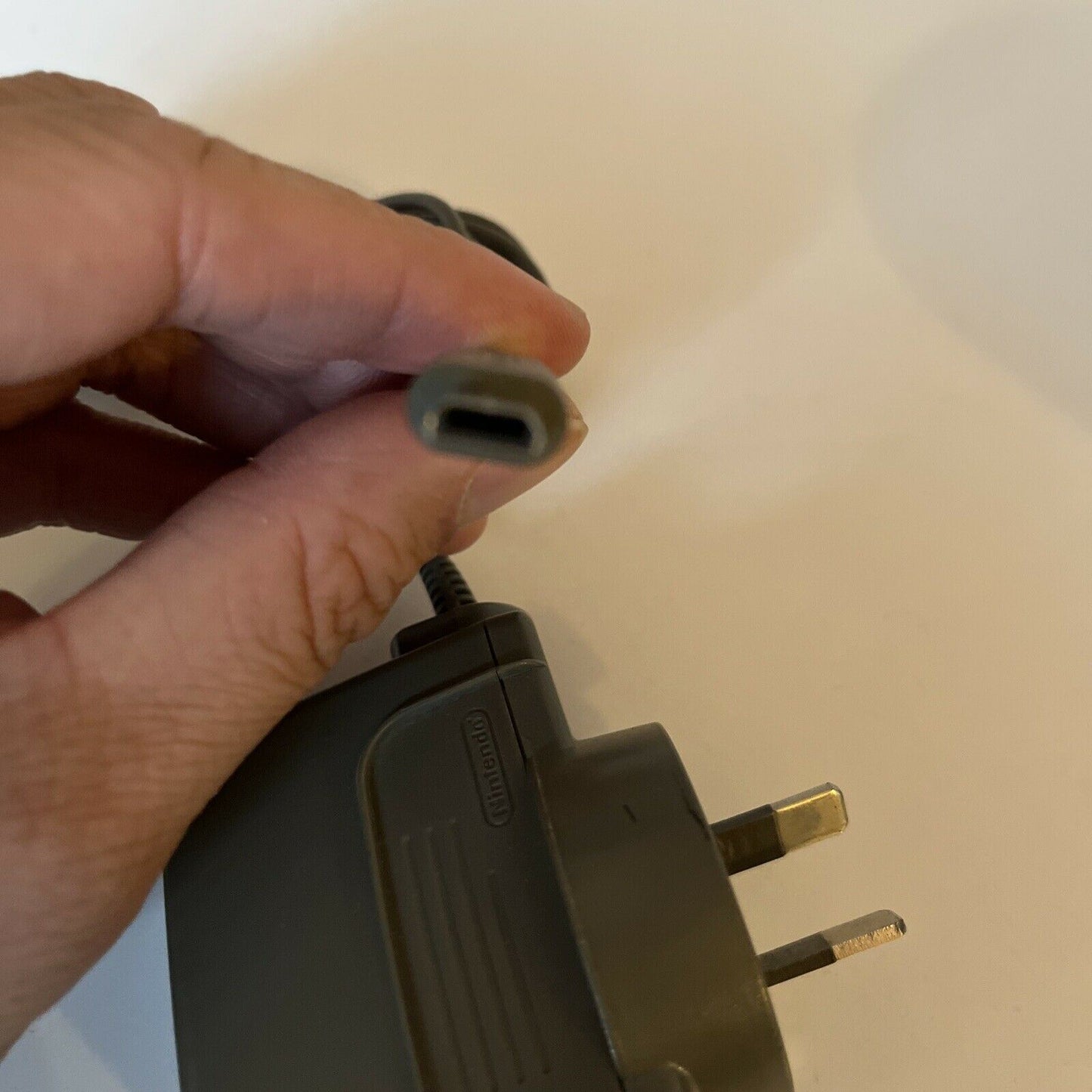 Genuine Official Nintendo DS lite Charger USG-002(AUS) Power Supply