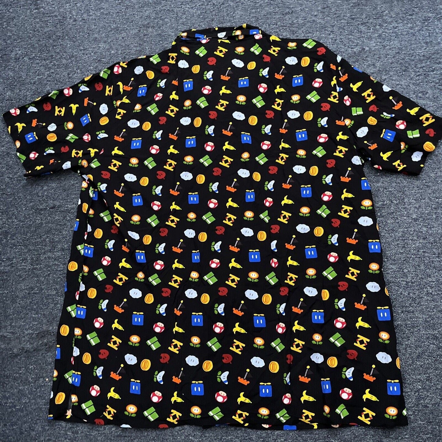 Official Nintendo Super Mario Bros Symbols Short Sleeve Shirt 3X Large NEW