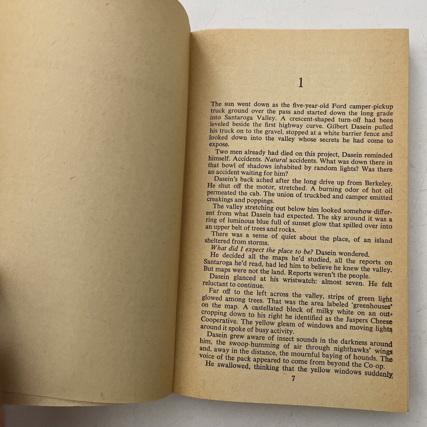 The Santaroga Barrier by Frank Herbert 1971 Novel