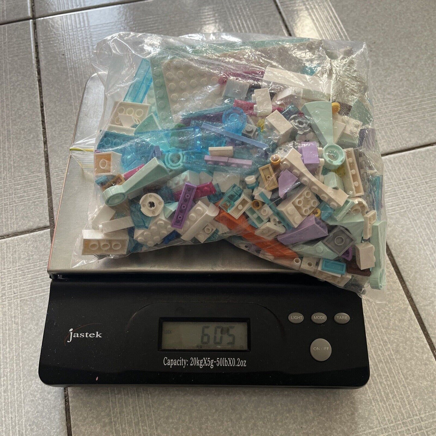 Bulk Genuine LEGO Frozen Pieces 600g