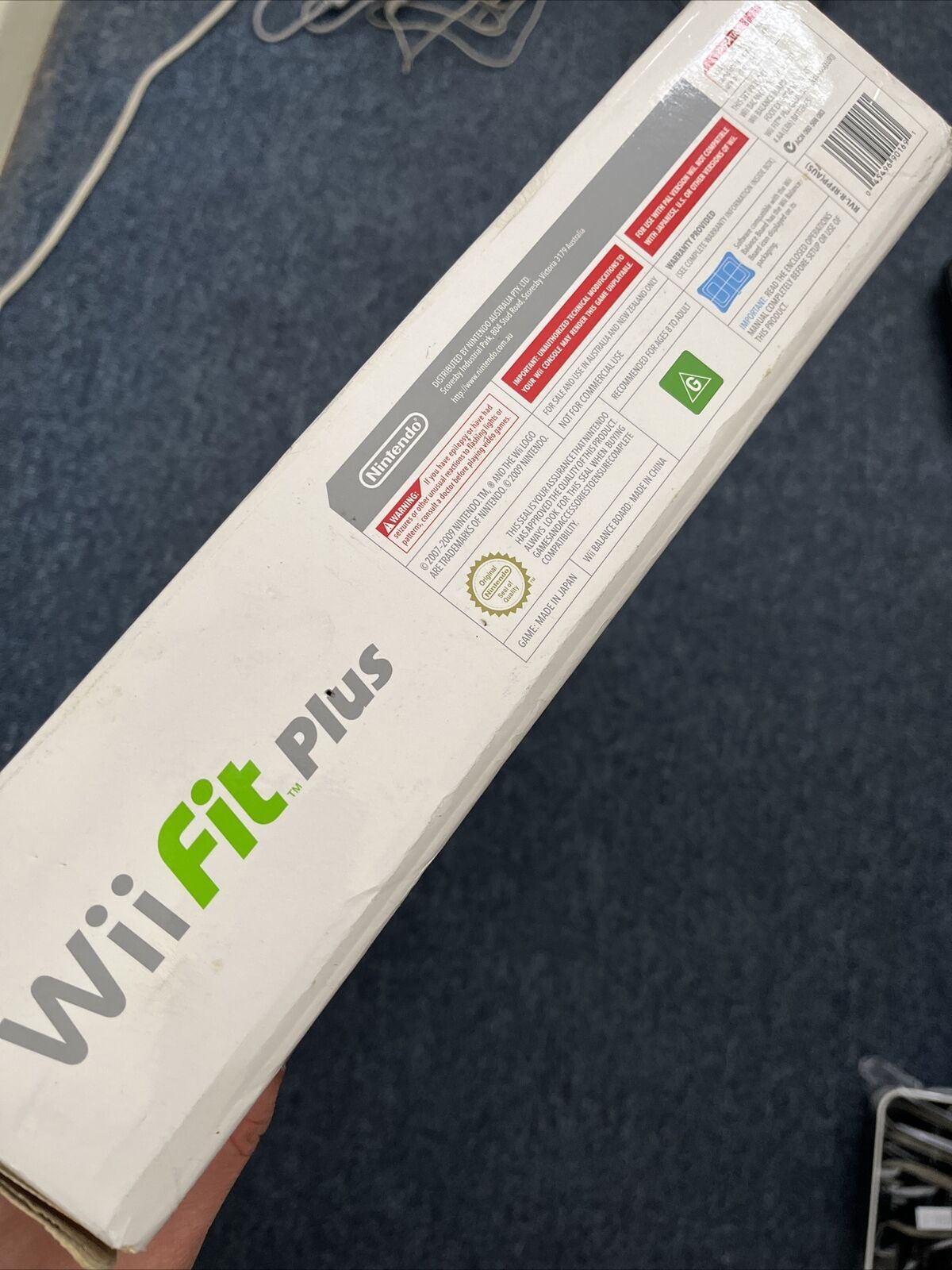 Nintendo Wii Fit Plus (Wii, 2009) Wii Board + Game PAL NEW