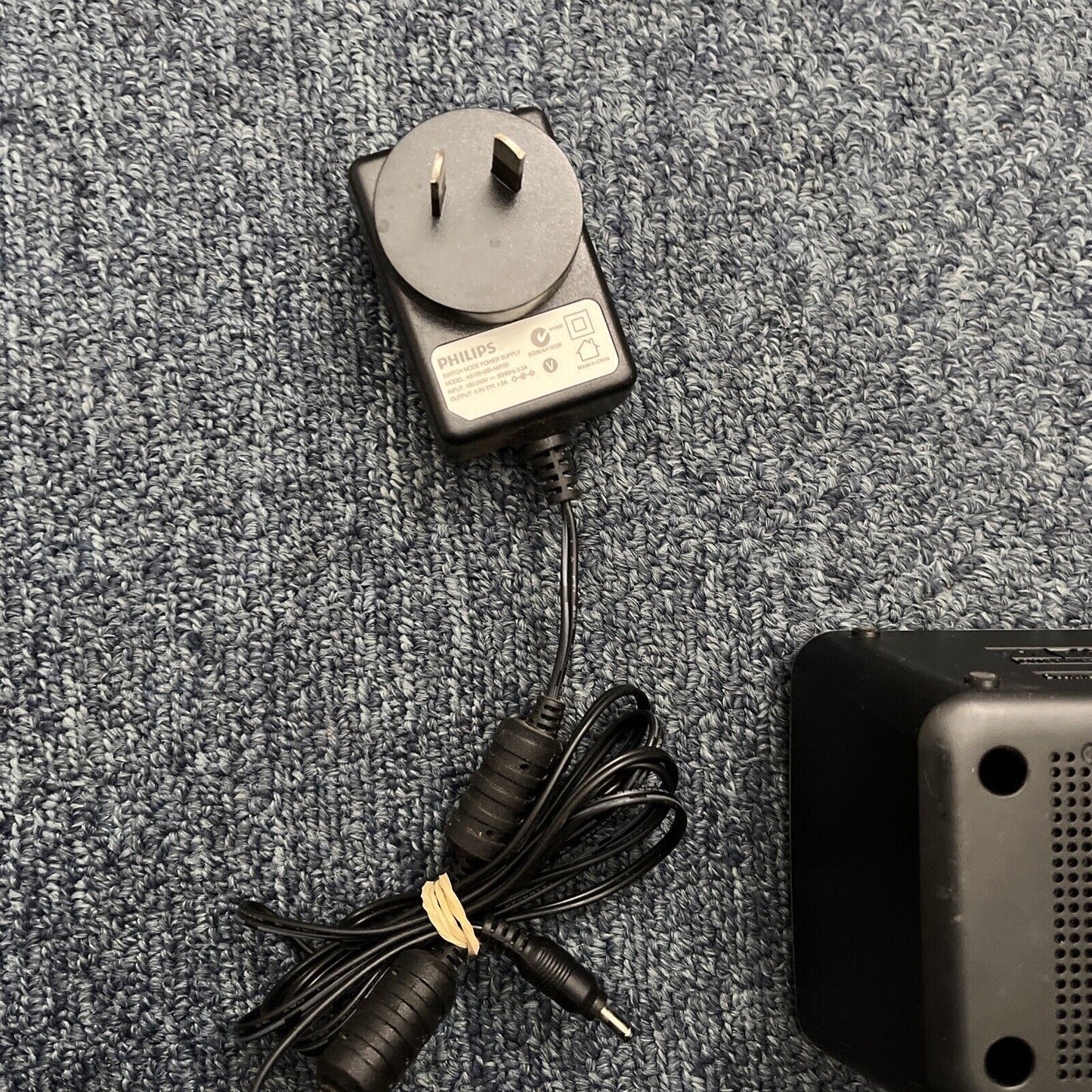 Philips Digital DAB+ Radio Alarm Clock AJB3552/79