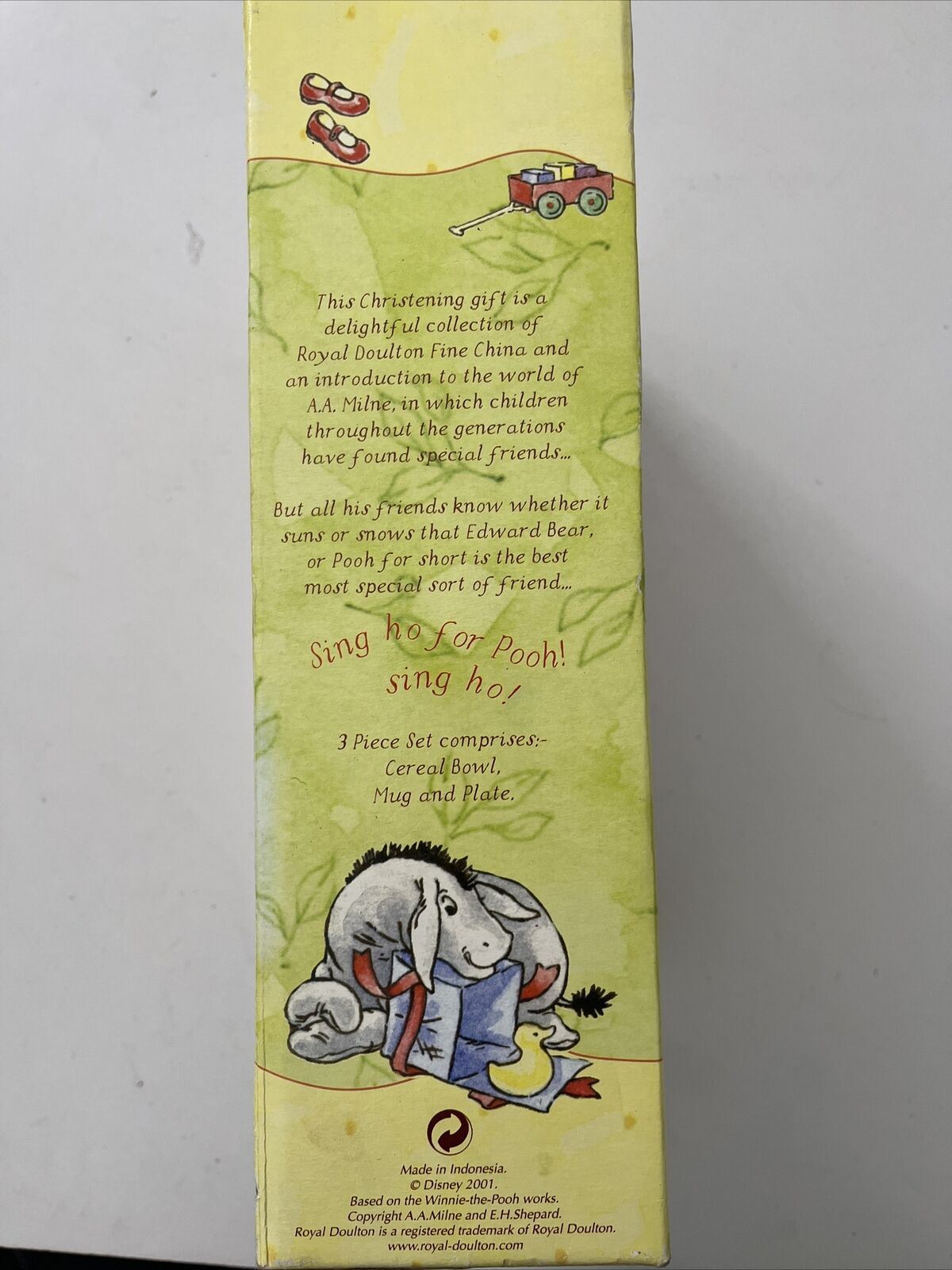 Disney Winnie the Pooh 3-Piece Christening Collection 2001 by Royal Doulton NEW