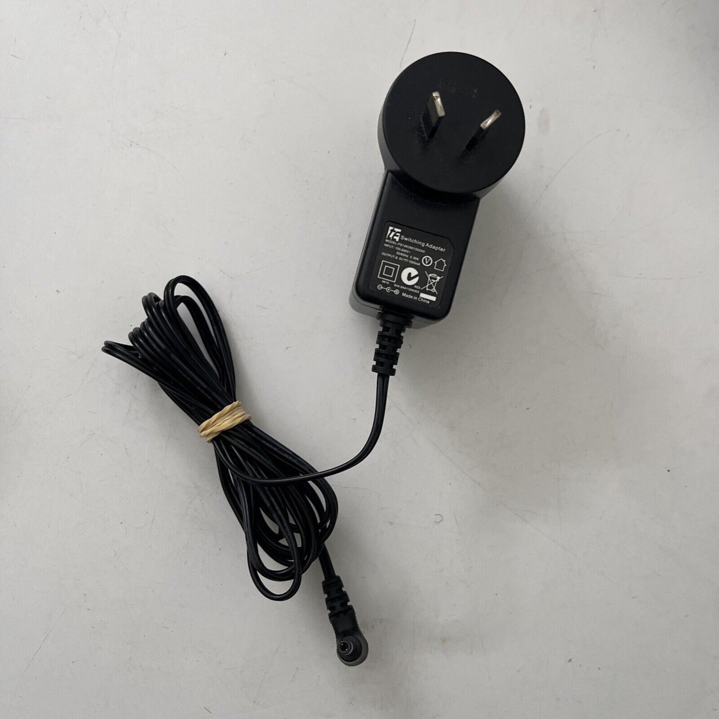 Home & Co DAB+ Digital Radio DAB-12713 with AC Adapter