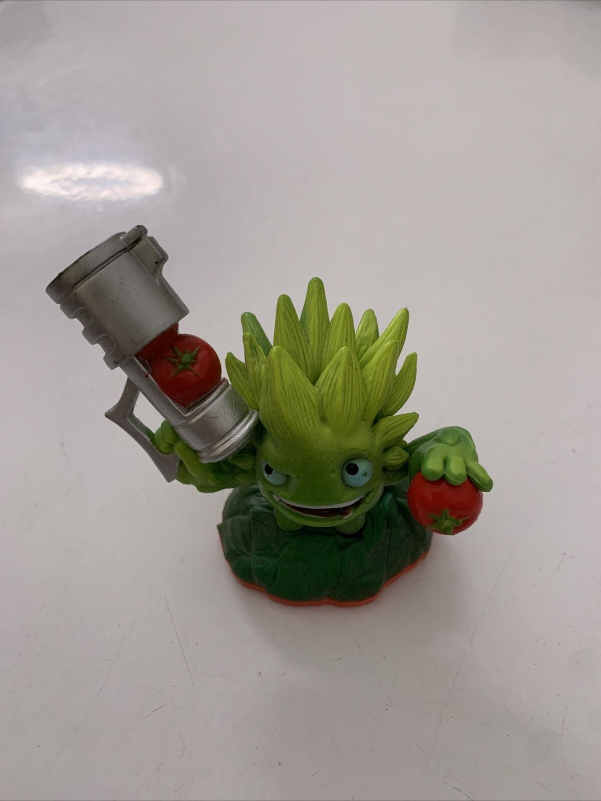 3x Skylanders Figure - Food Fight, Spitfire & Hot Streak, Giants Cynder Figure