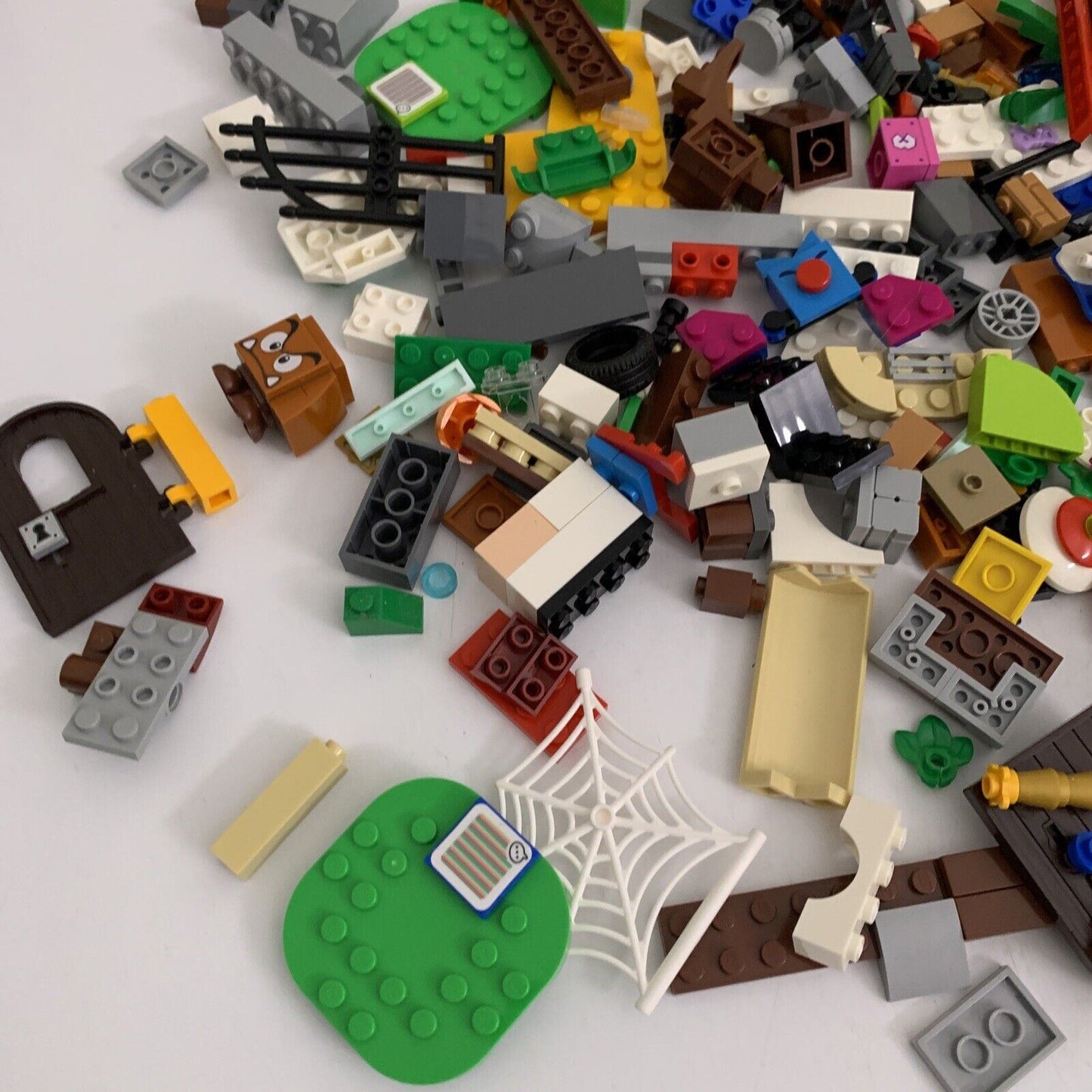 Lego Bulk Assorted Super Mario Bros Nintendo 630g Genuine